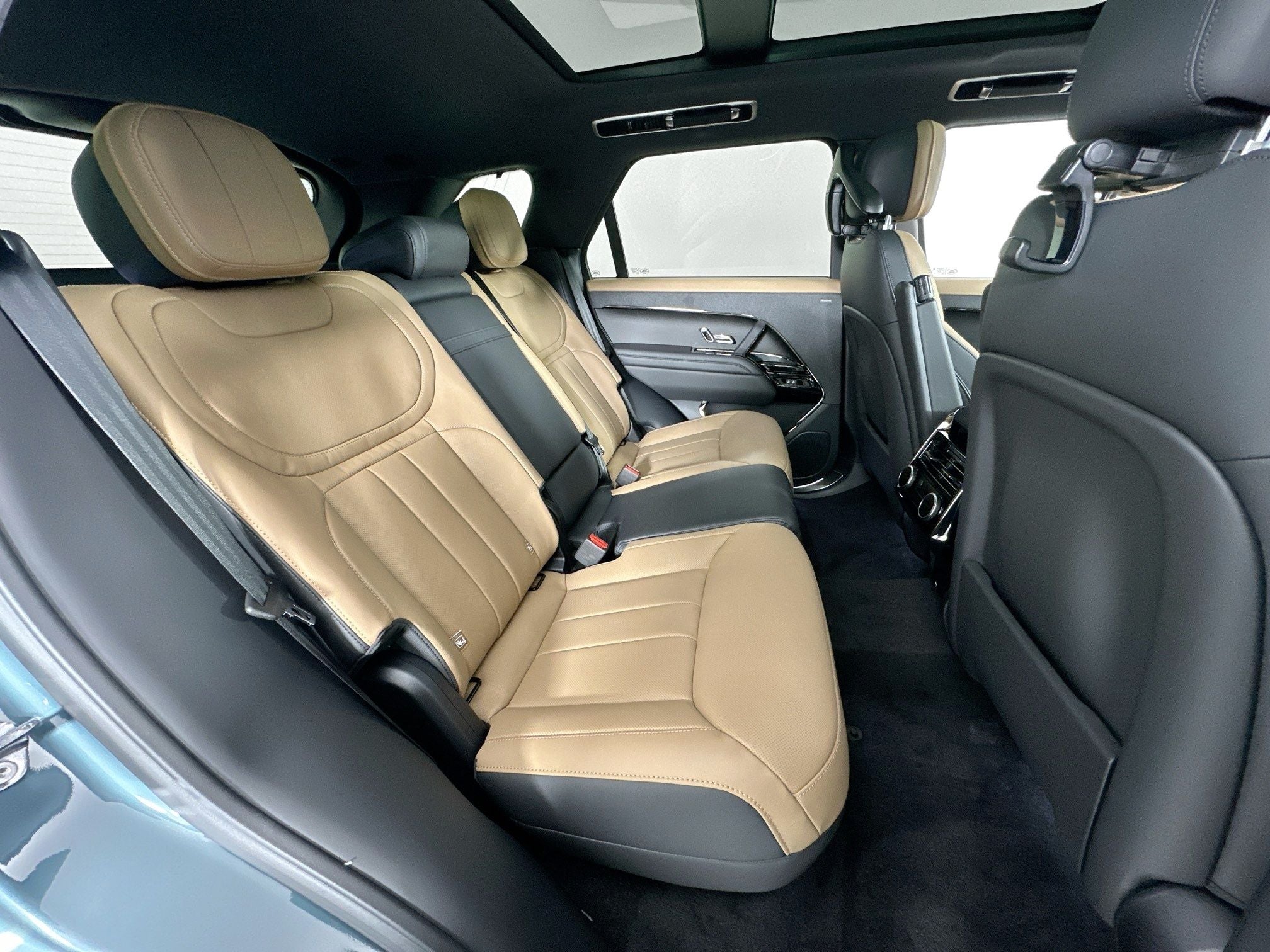 2026 Land Rover Range Rover Sport Dynamic SE