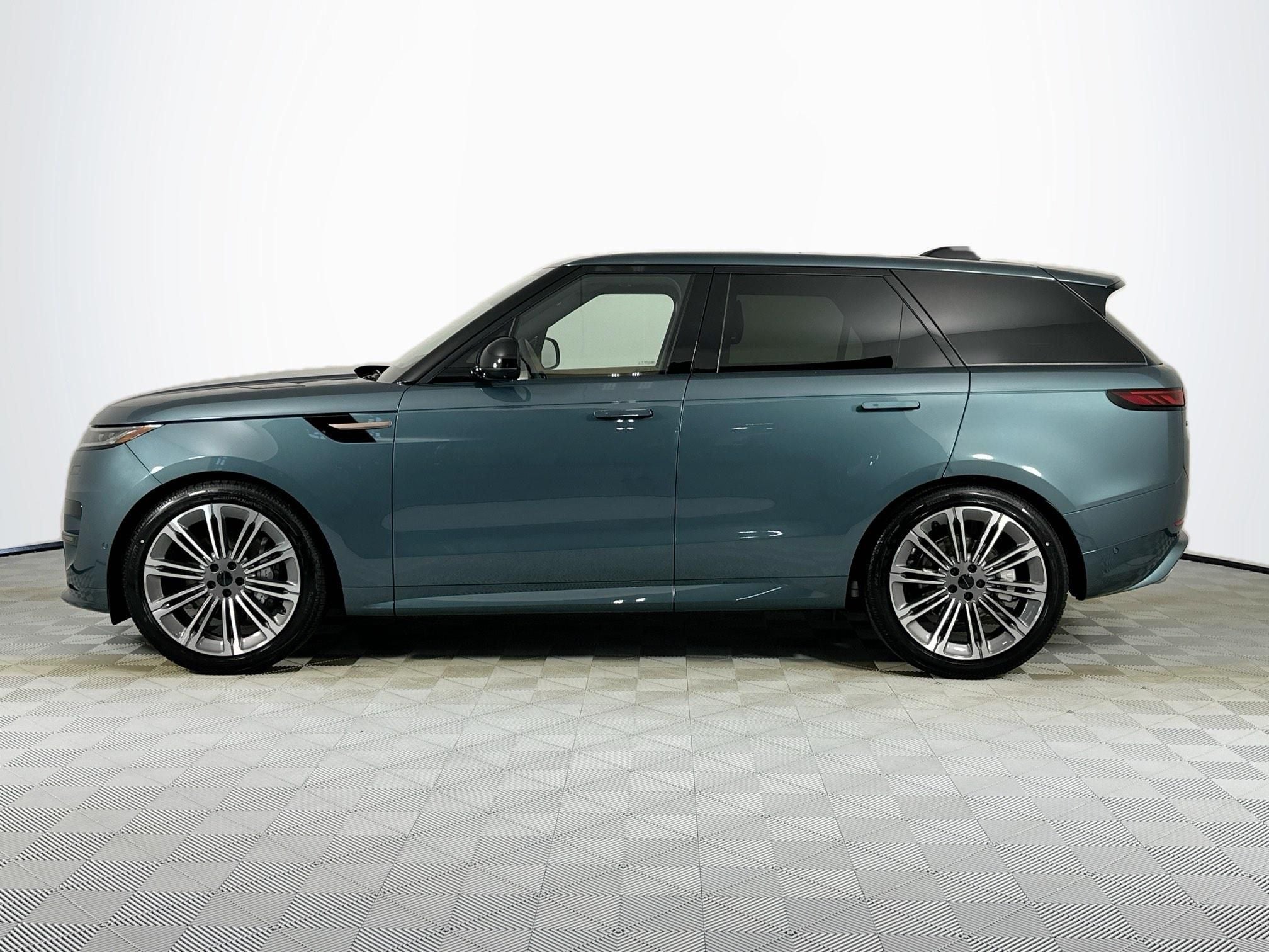 2026 Land Rover Range Rover Sport Dynamic SE