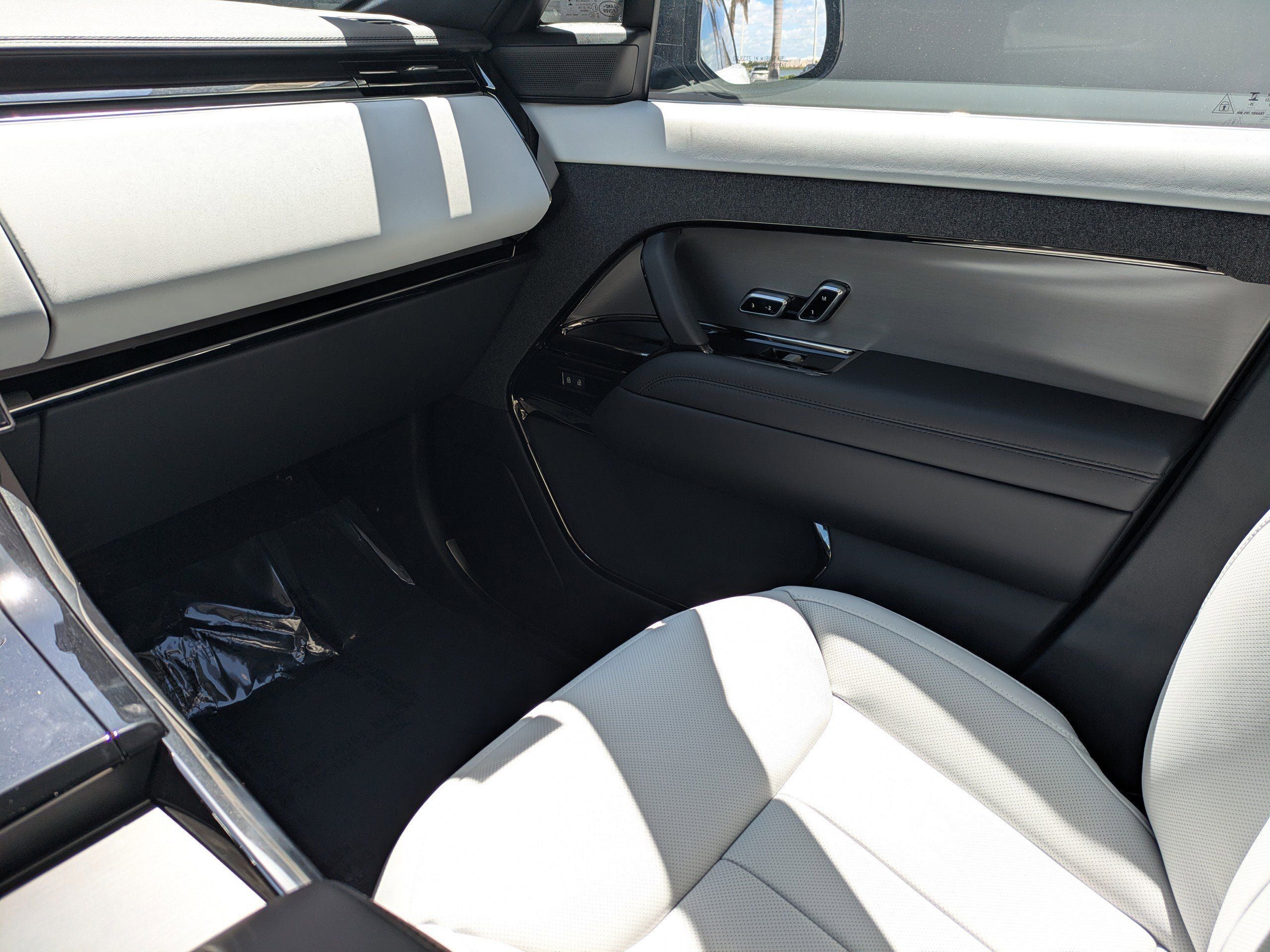 2026 Land Rover Range Rover Sport Dynamic SE