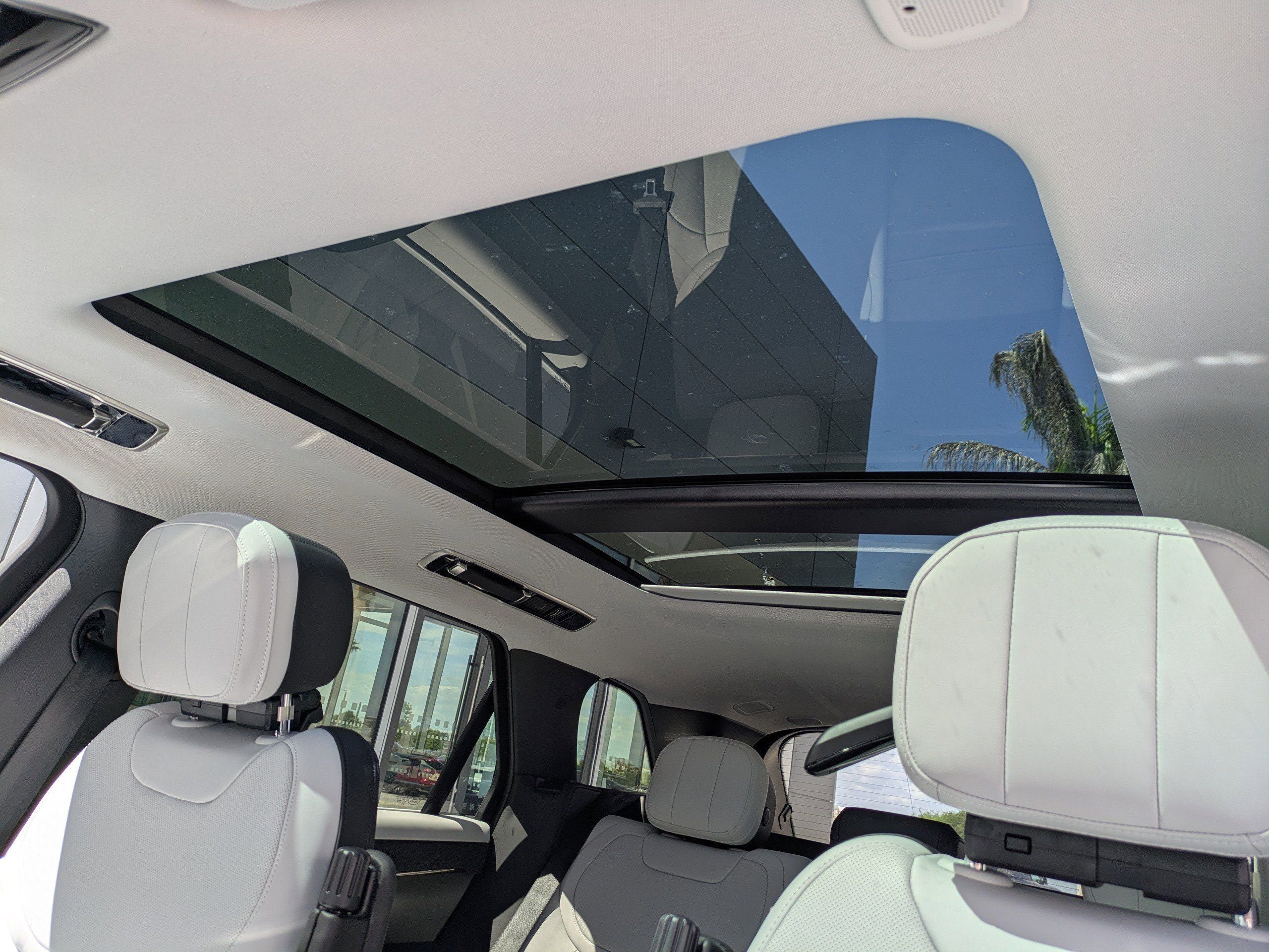 2026 Land Rover Range Rover Sport Dynamic SE