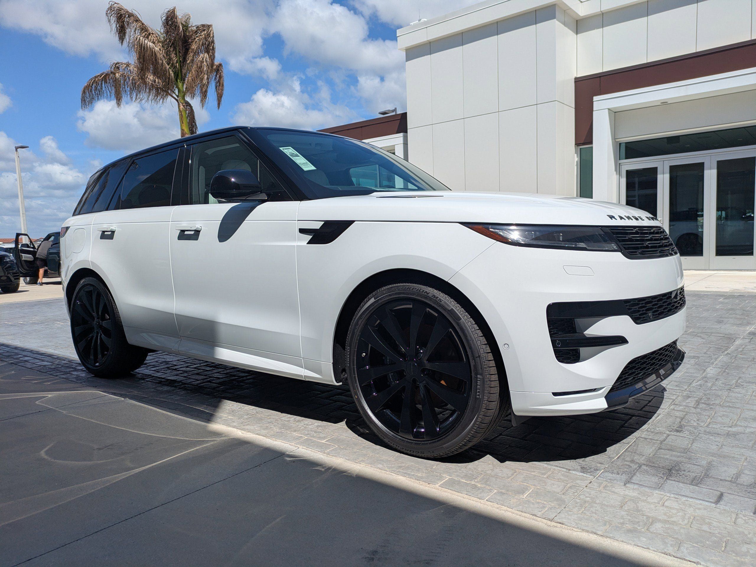 2026 Land Rover Range Rover Sport Dynamic SE