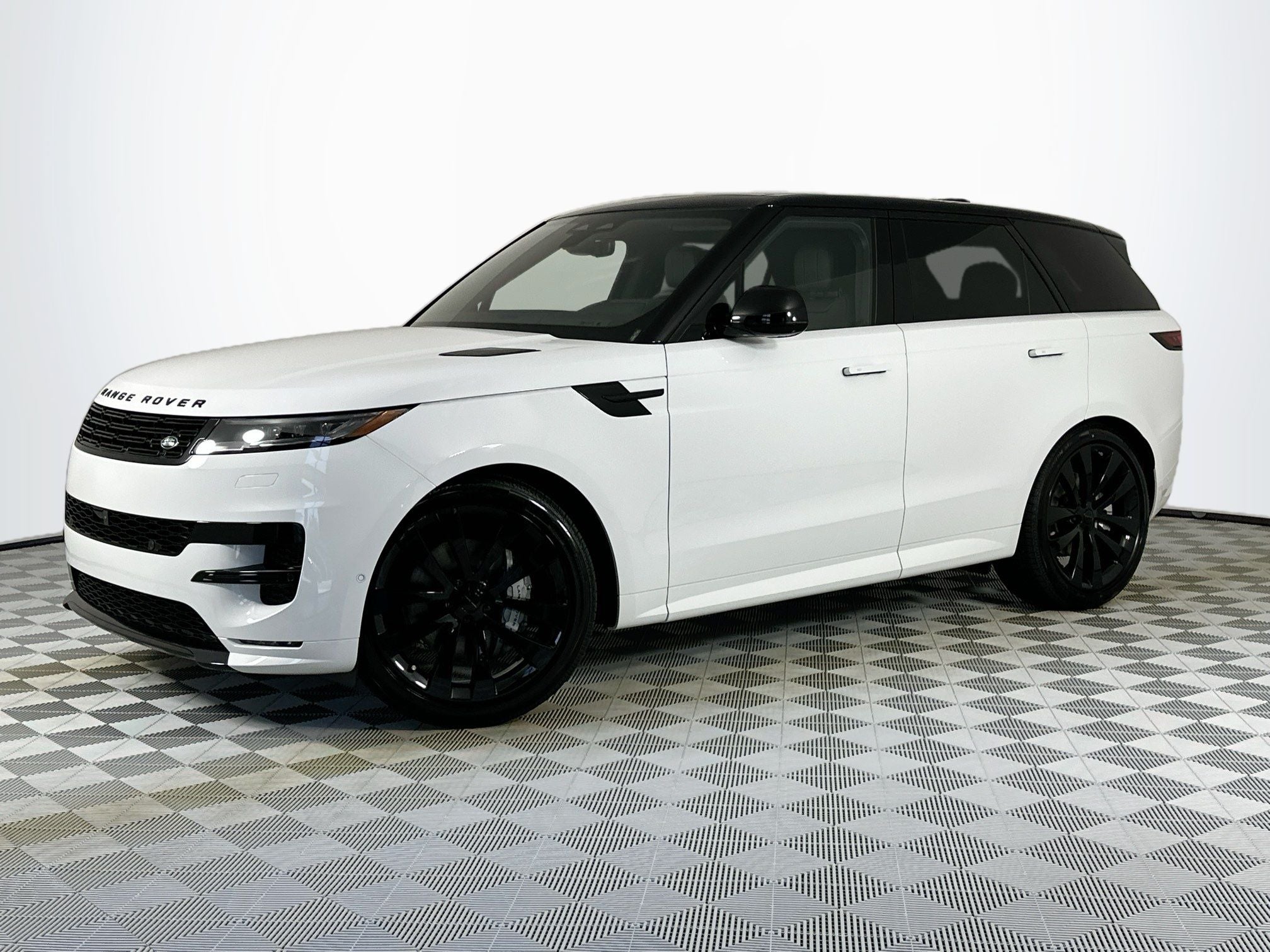 2026 Land Rover Range Rover Sport Dynamic SE