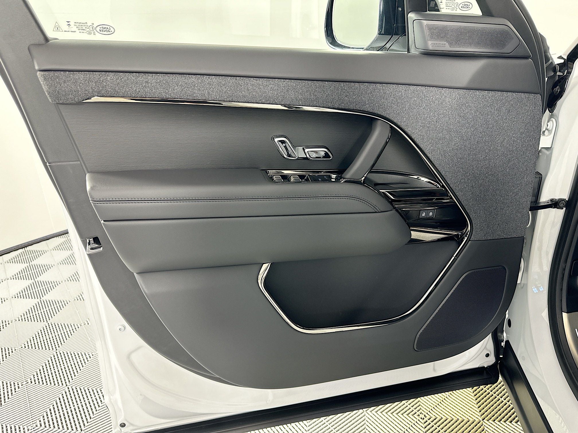 2026 Land Rover Range Rover Sport Dynamic SE