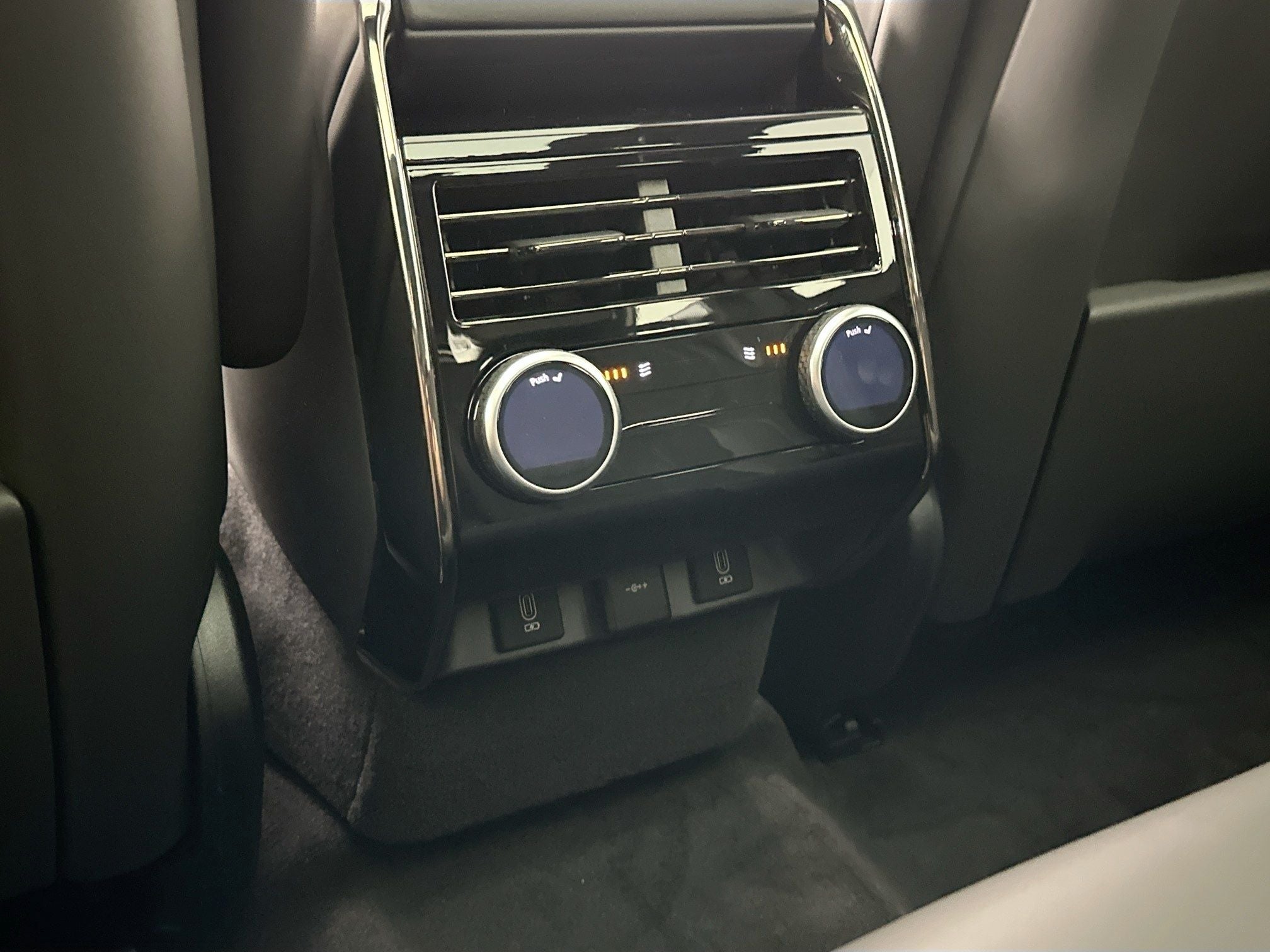 2026 Land Rover Range Rover Sport Dynamic SE