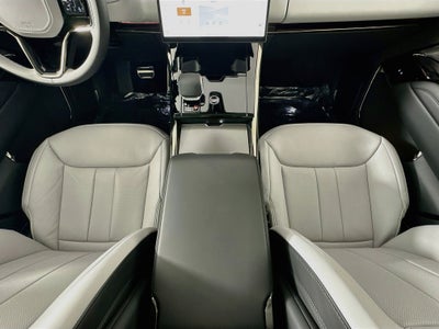 2026 Land Rover Range Rover Sport Dynamic SE