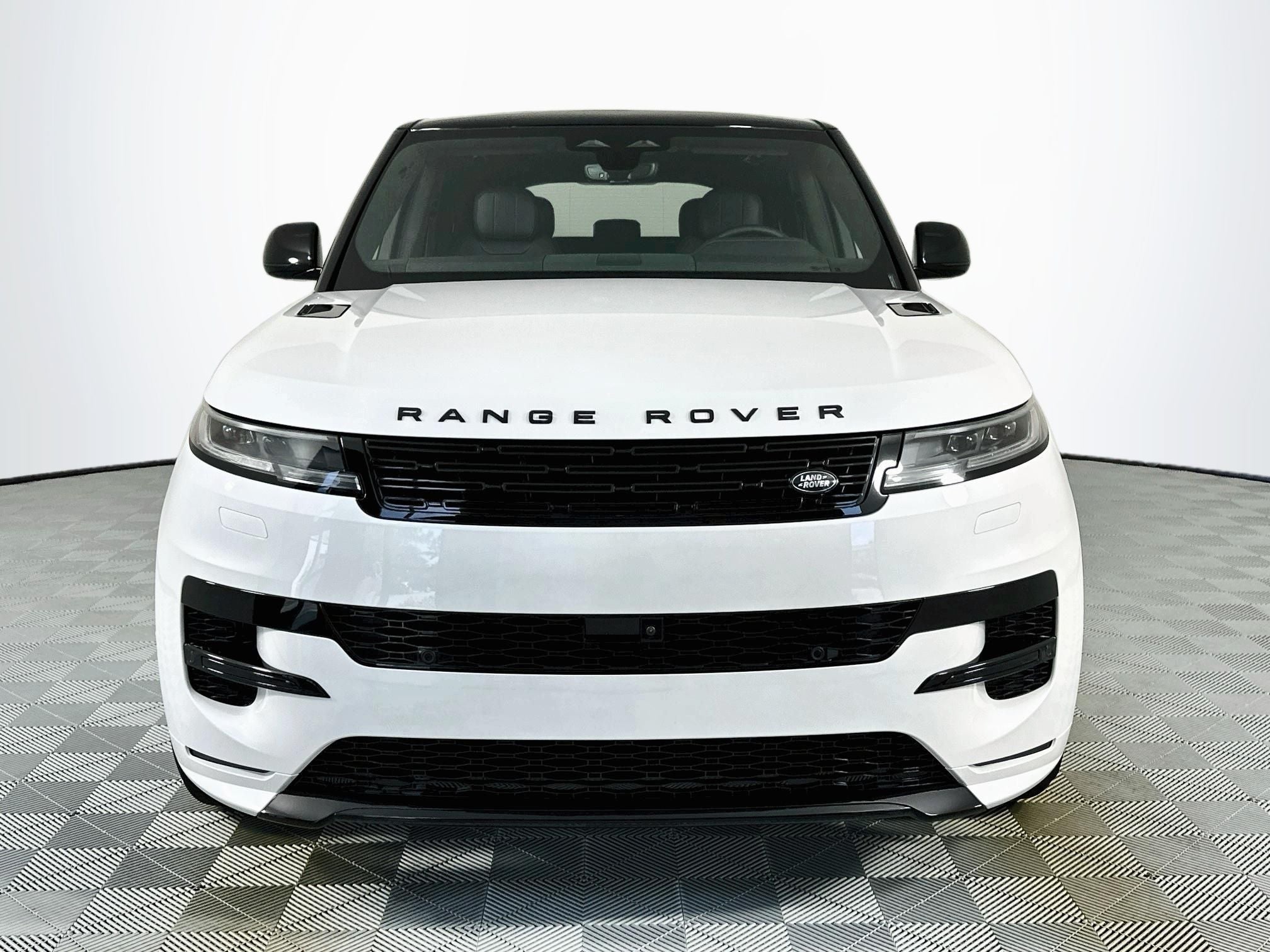 2026 Land Rover Range Rover Sport Dynamic SE