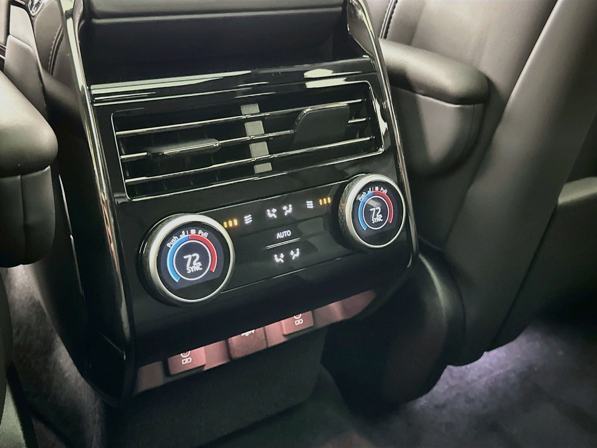 2026 Land Rover Range Rover Sport Dynamic SE