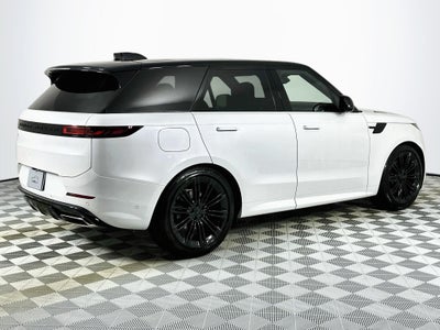 2026 Land Rover Range Rover Sport Dynamic SE