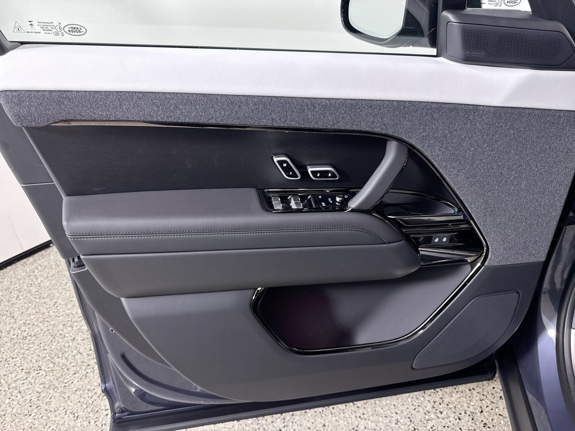 2027 Land Rover Range Rover Sport Dynamic SE