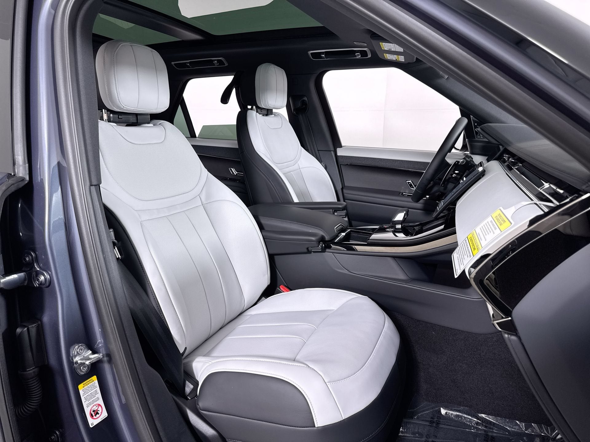 2027 Land Rover Range Rover Sport Dynamic SE
