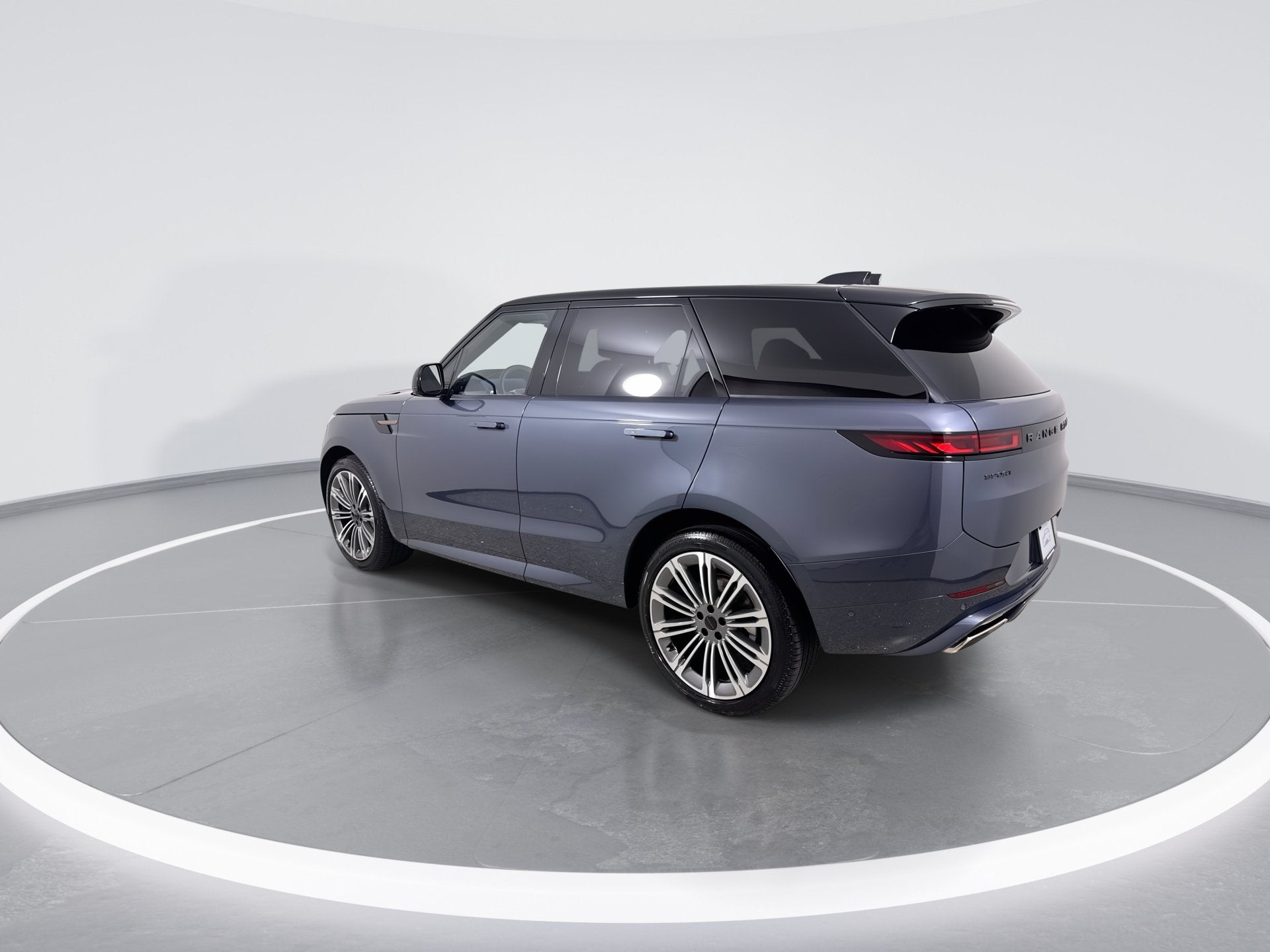 2027 Land Rover Range Rover Sport Dynamic SE