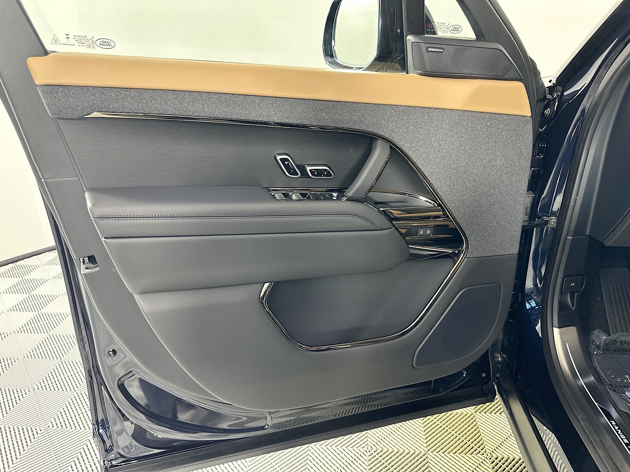 2026 Land Rover Range Rover Sport Dynamic SE