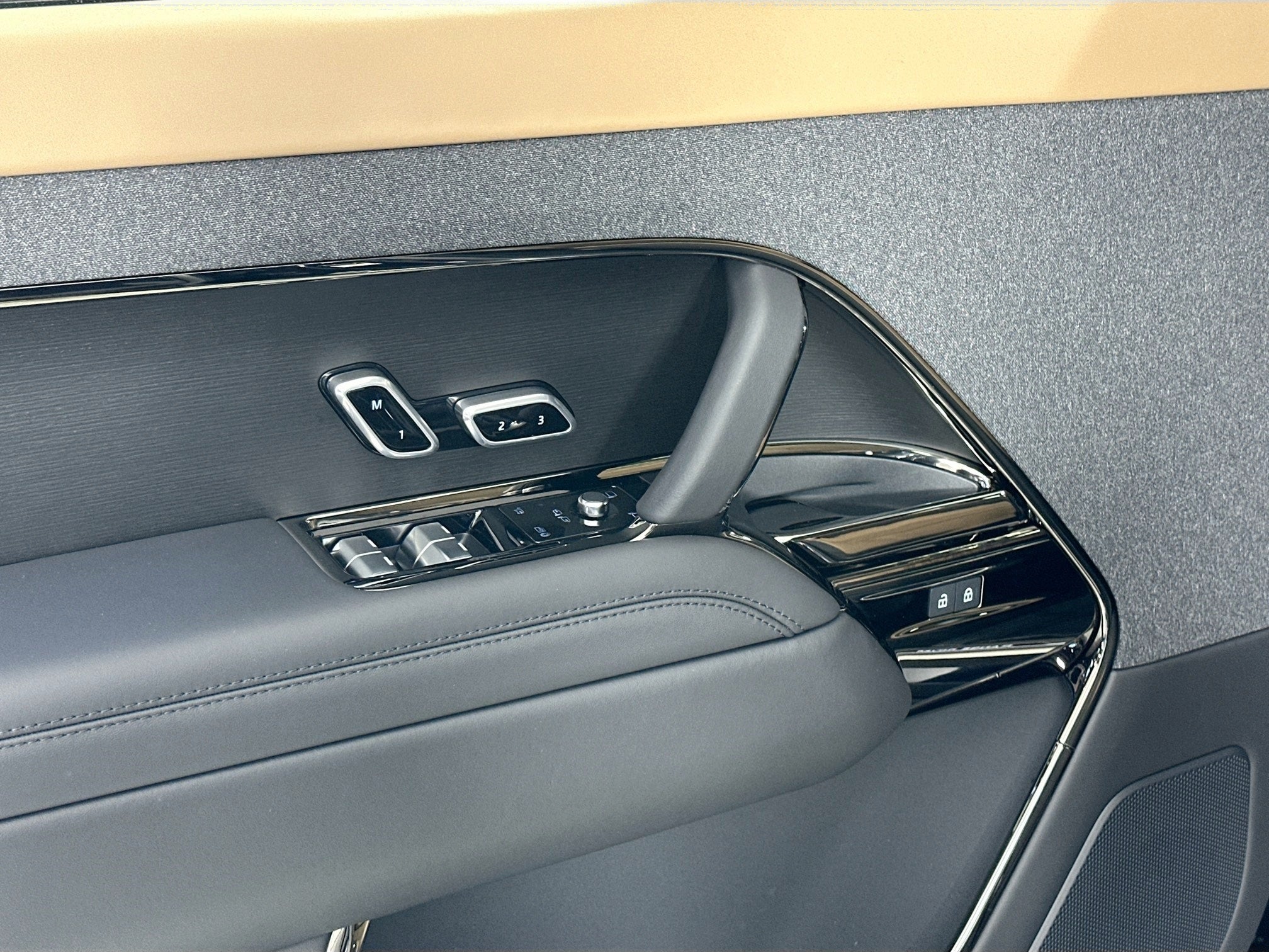 2026 Land Rover Range Rover Sport Dynamic SE