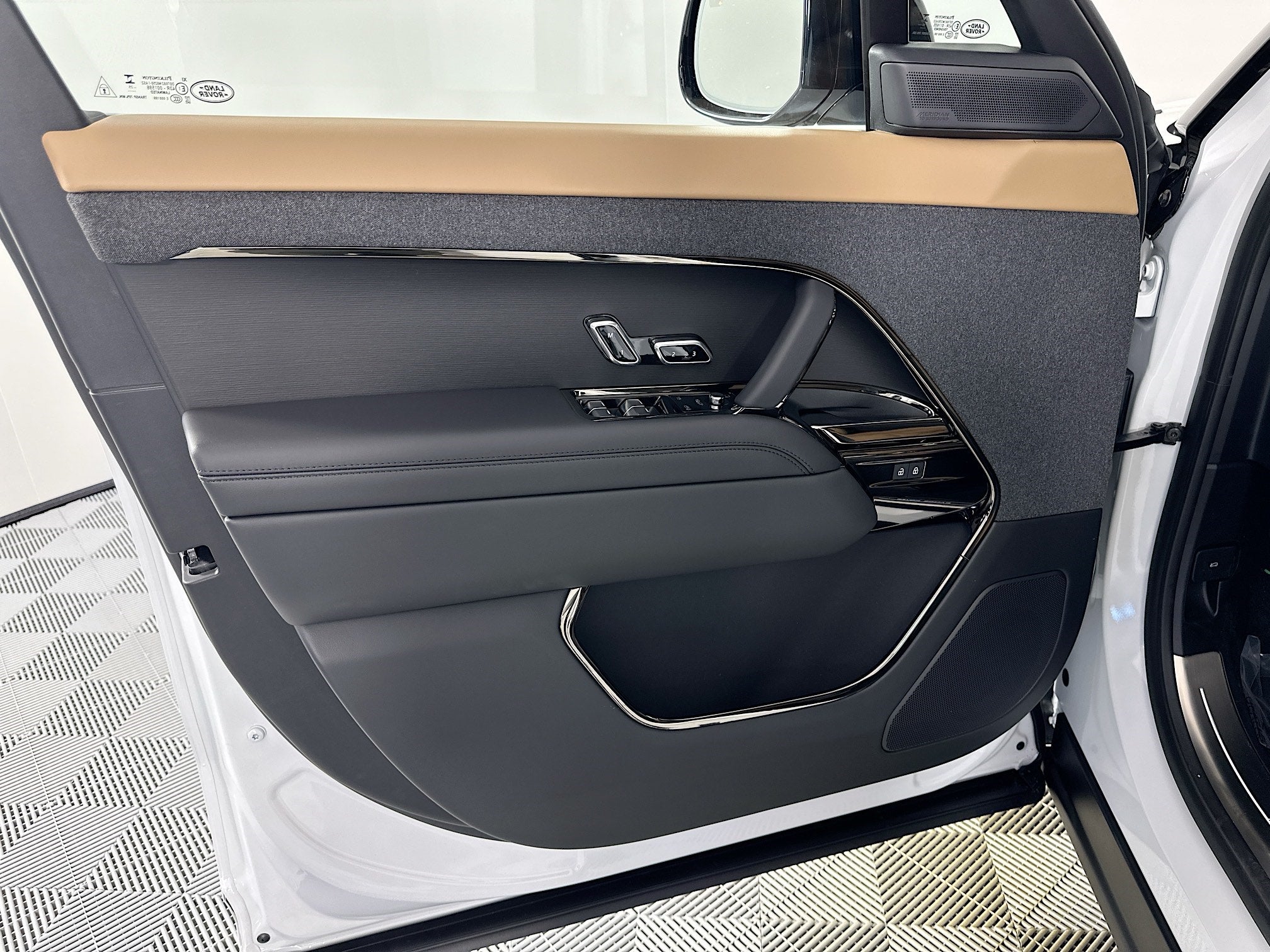 2026 Land Rover Range Rover Sport Dynamic SE