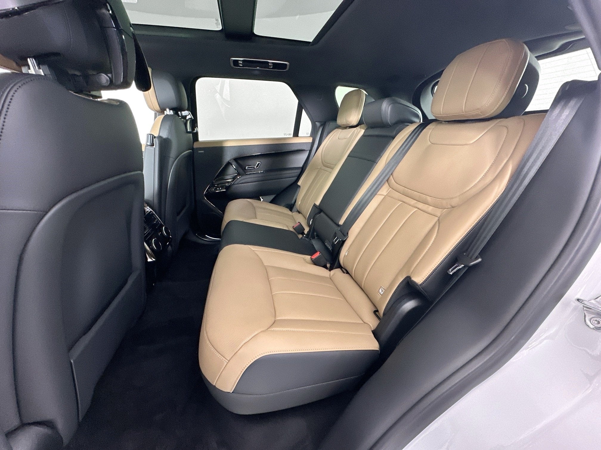 2026 Land Rover Range Rover Sport Dynamic SE