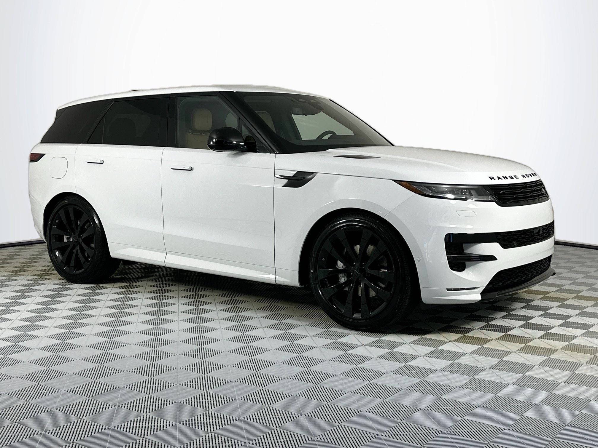 2026 Land Rover Range Rover Sport Dynamic SE