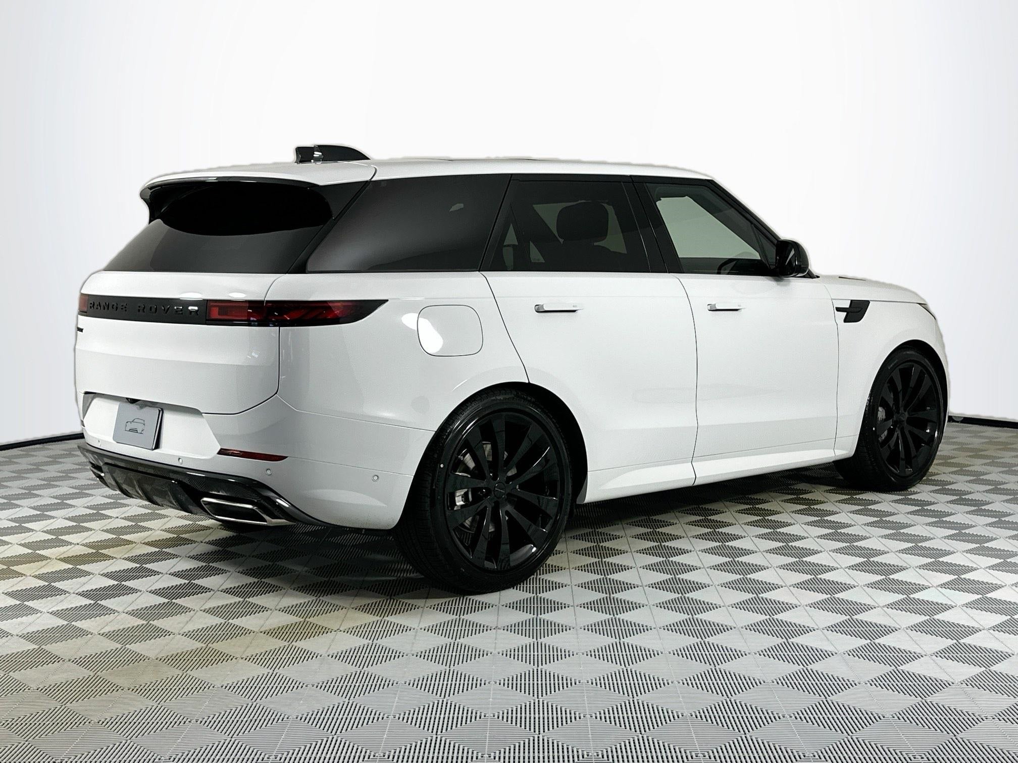 2026 Land Rover Range Rover Sport Dynamic SE