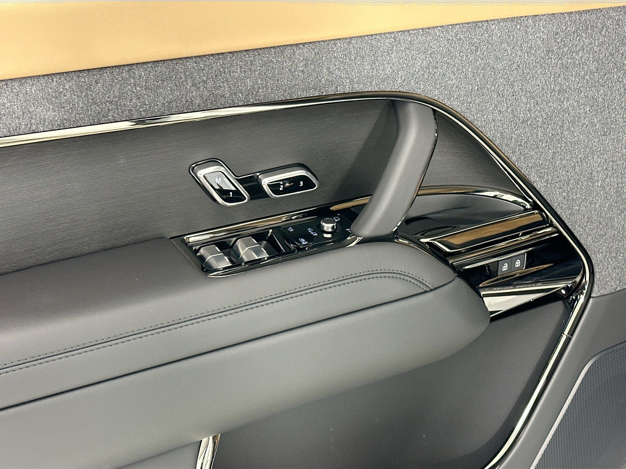 2026 Land Rover Range Rover Sport Dynamic SE