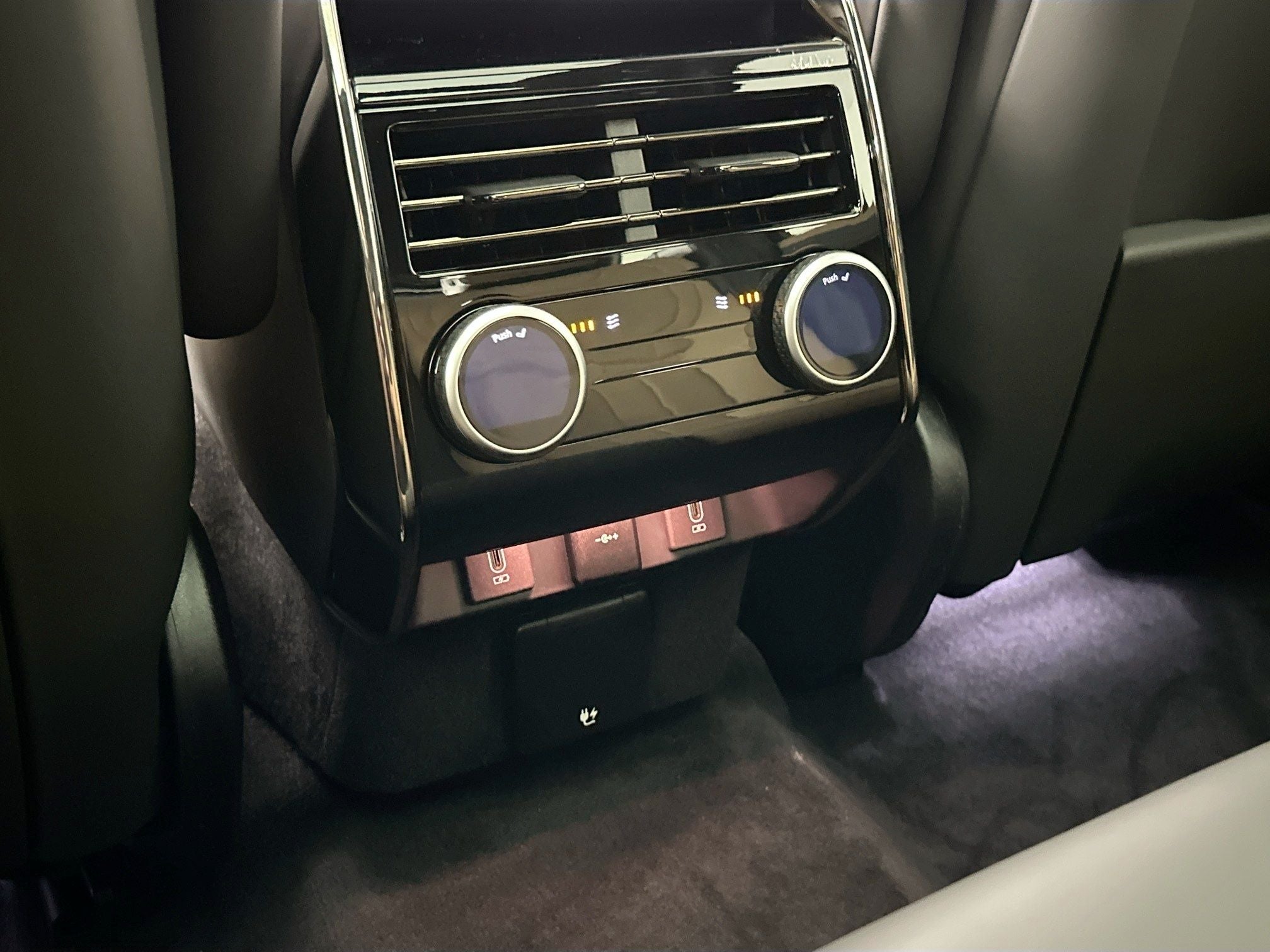 2026 Land Rover Range Rover Sport Dynamic SE