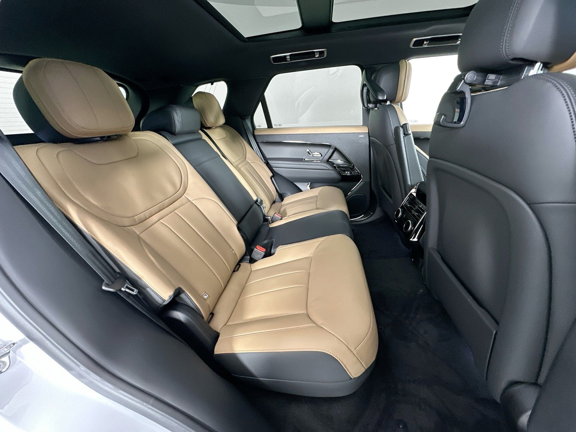 2026 Land Rover Range Rover Sport Dynamic SE