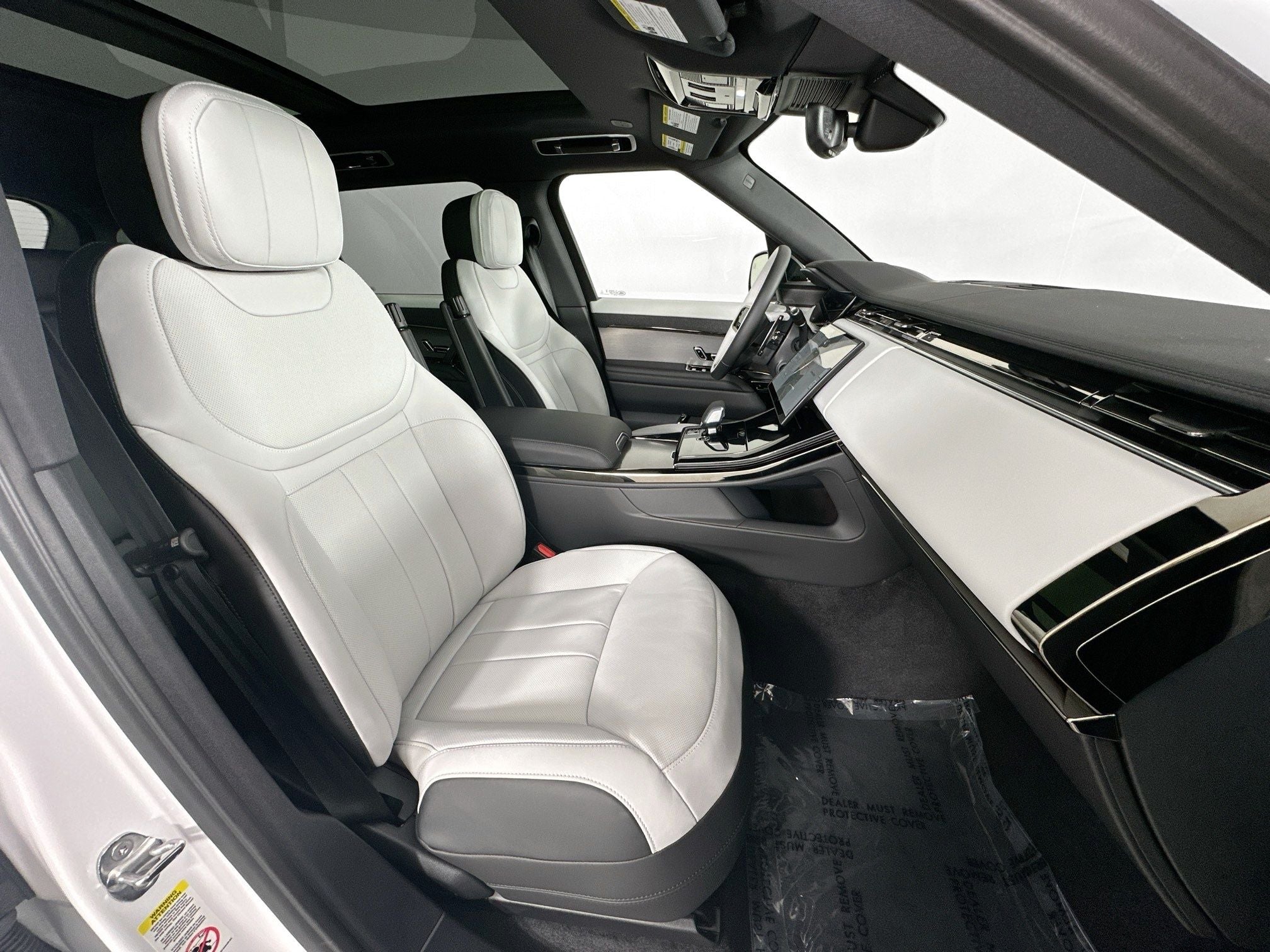2026 Land Rover Range Rover Sport Dynamic SE