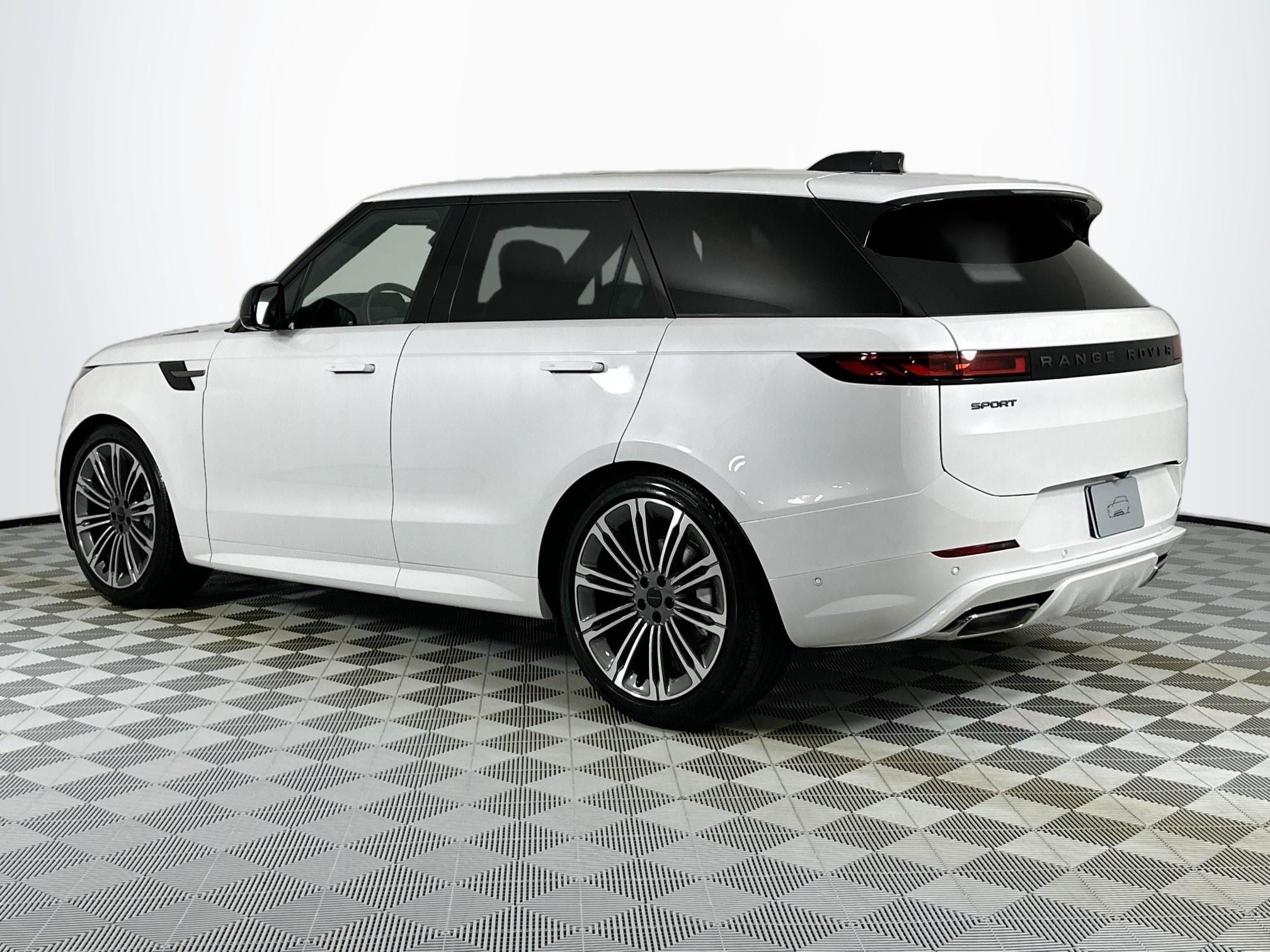 2026 Land Rover Range Rover Sport Dynamic SE