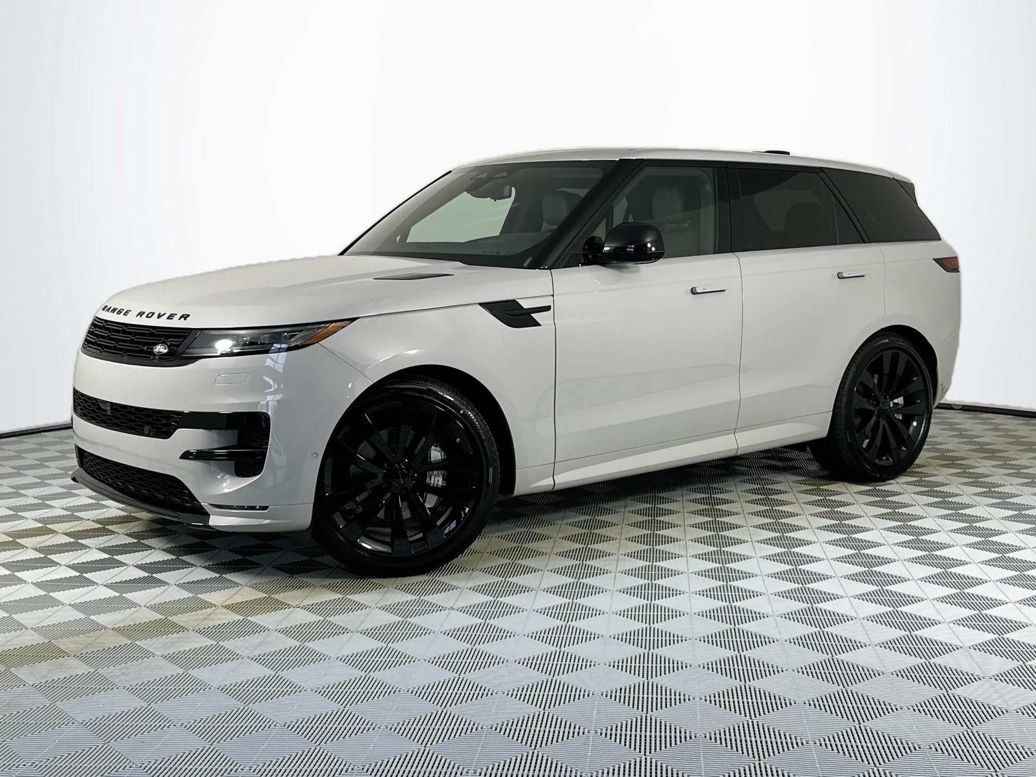 2026 Land Rover Range Rover Sport Dynamic SE