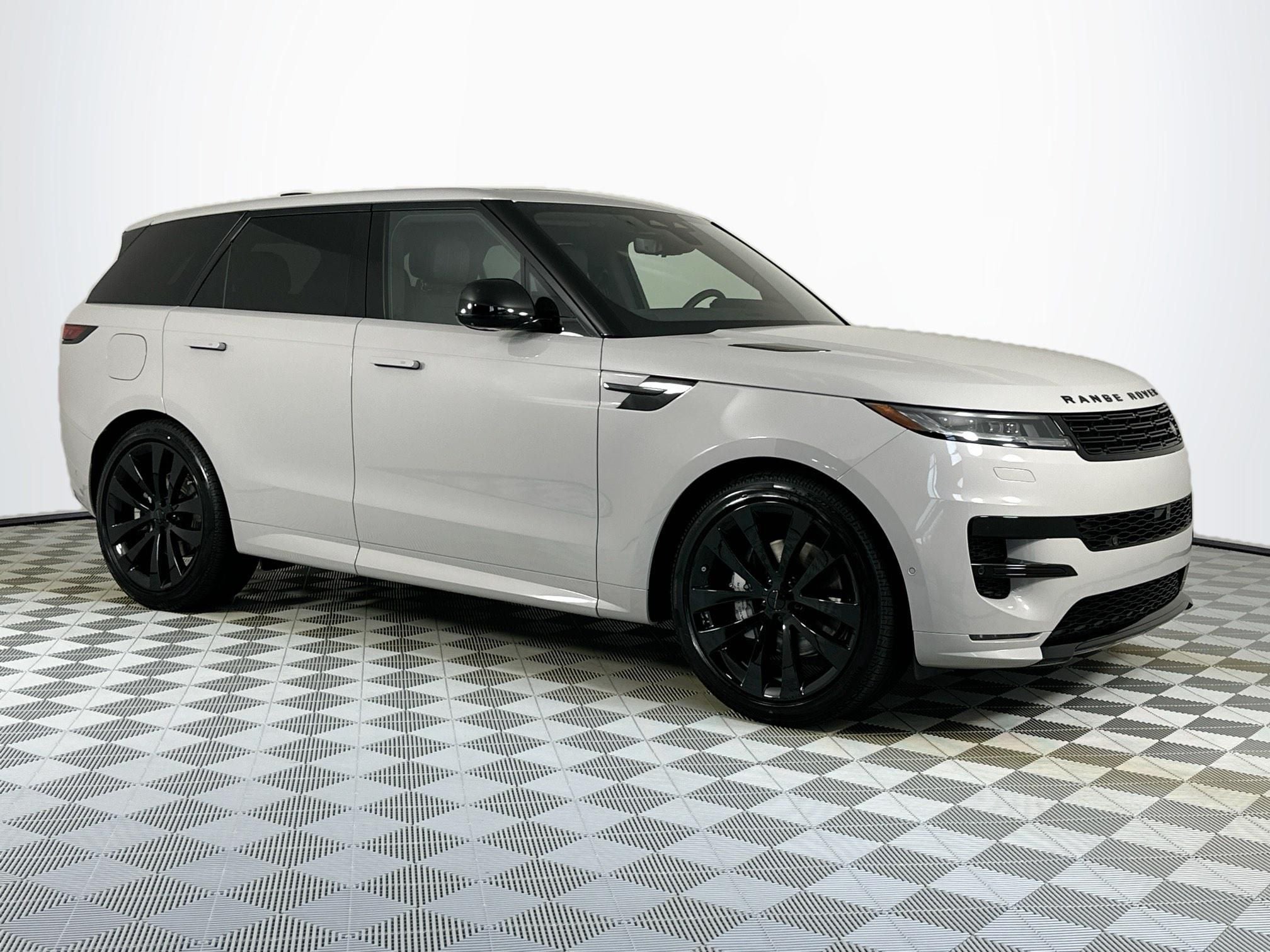 2026 Land Rover Range Rover Sport Dynamic SE