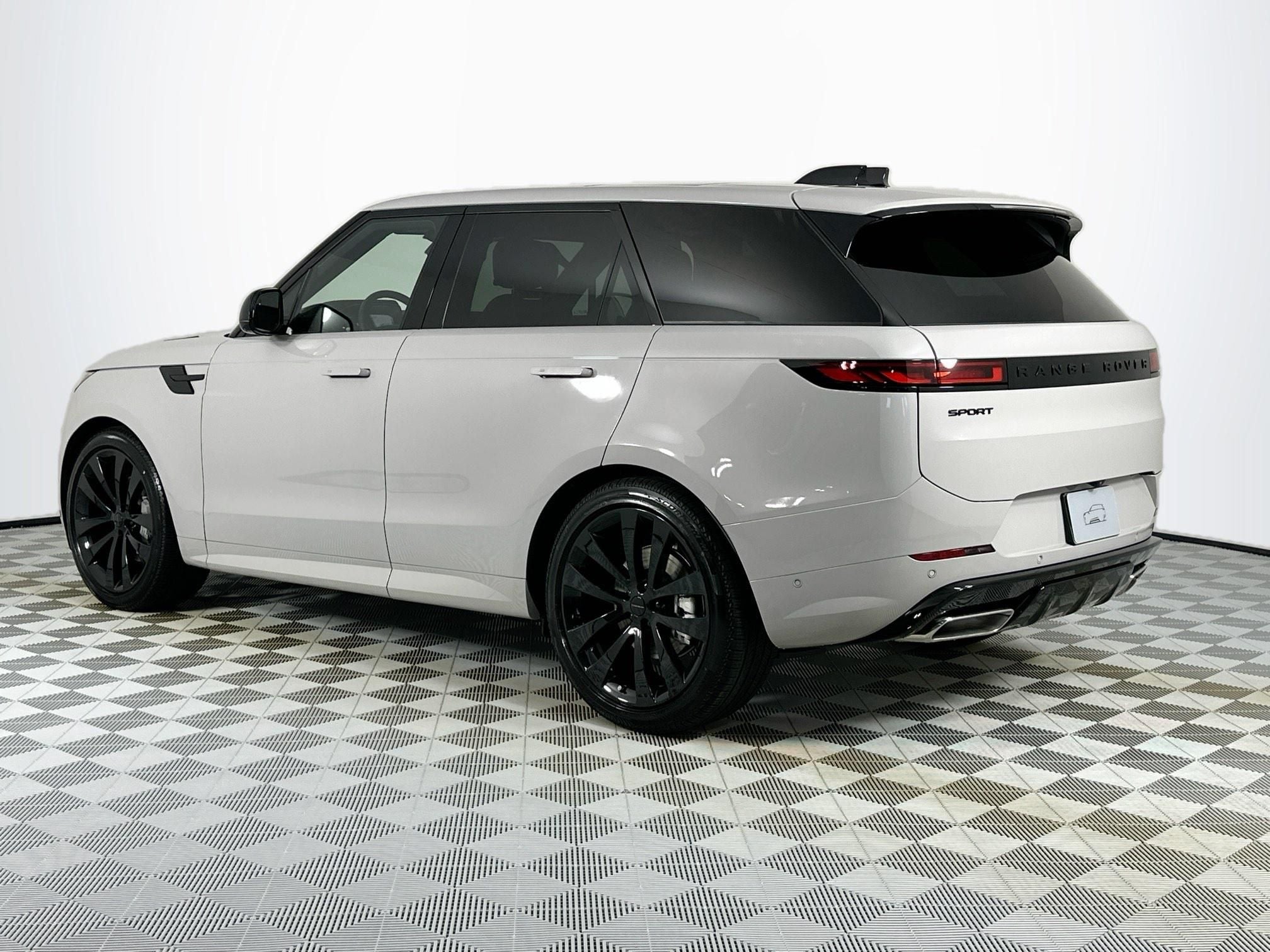2026 Land Rover Range Rover Sport Dynamic SE