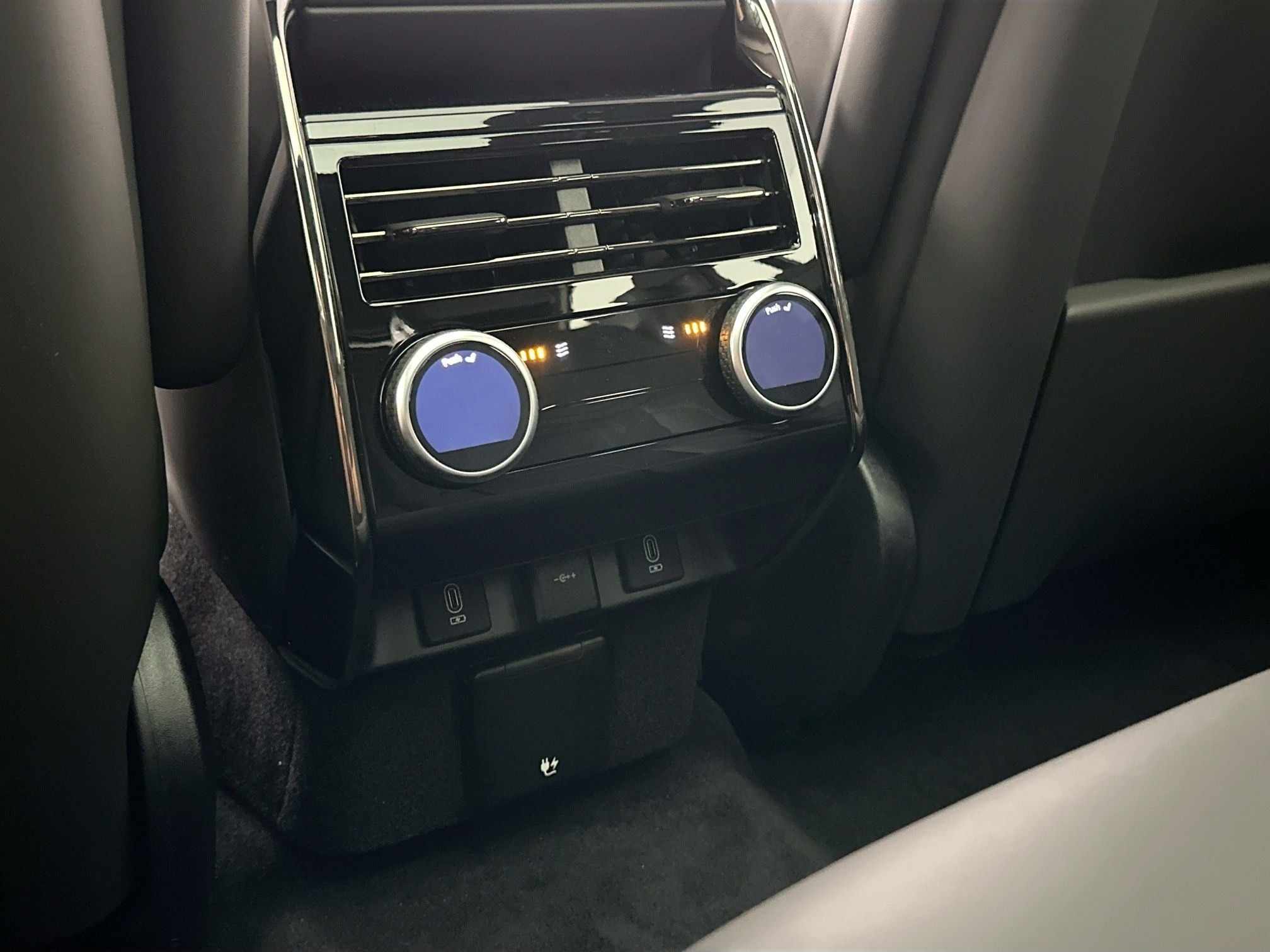 2026 Land Rover Range Rover Sport Dynamic SE