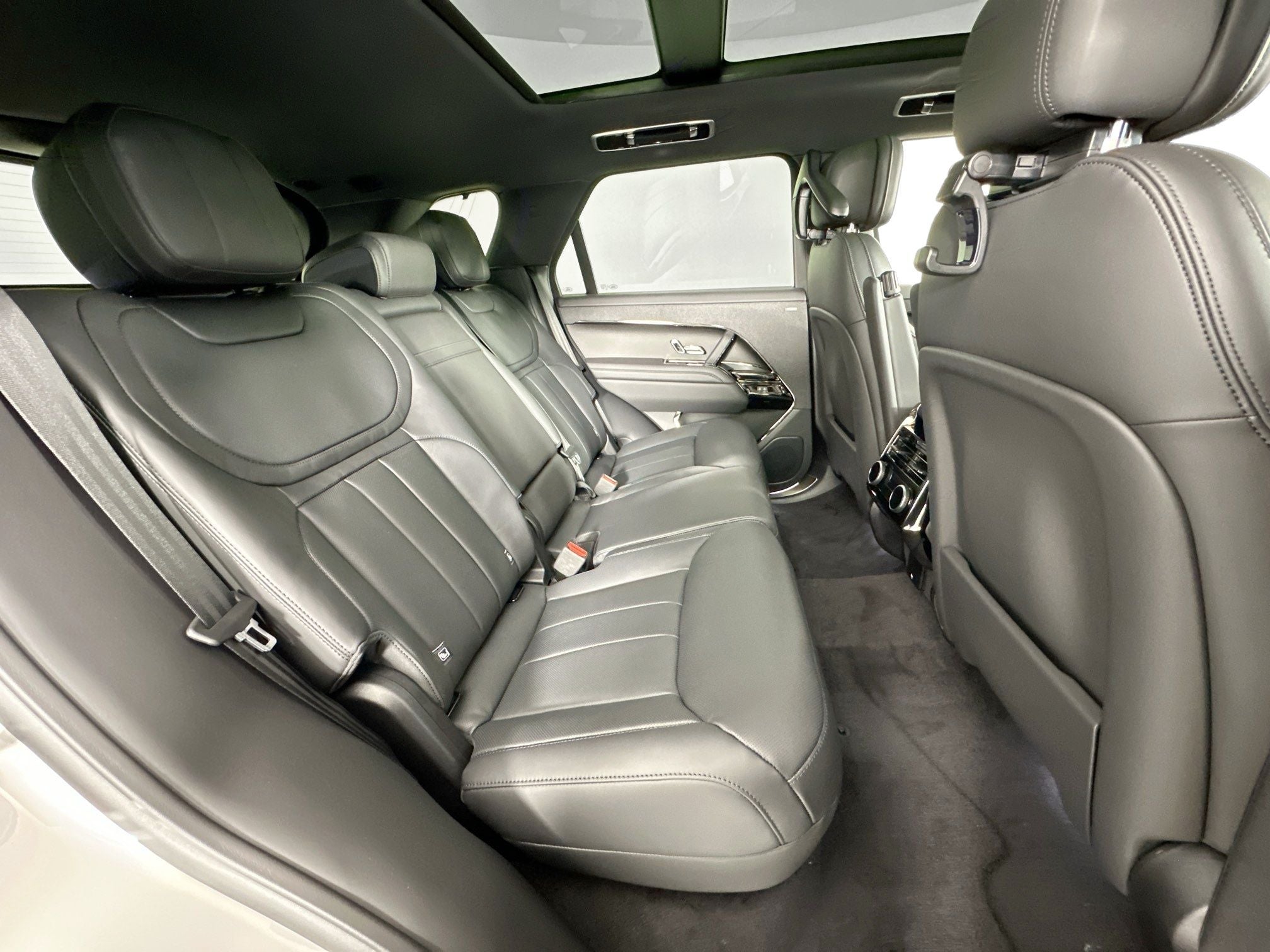 2026 Land Rover Range Rover Sport Dynamic SE
