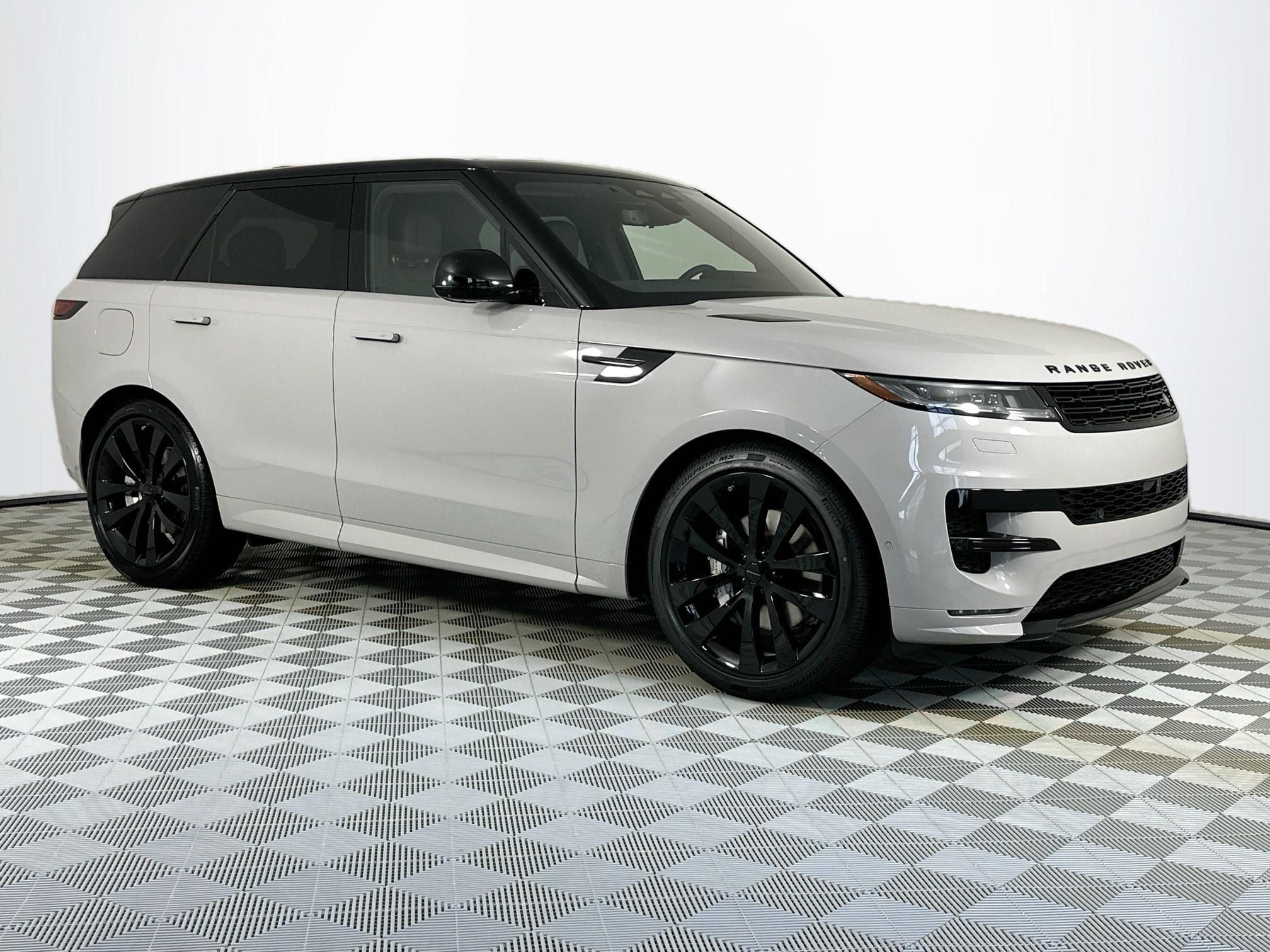 2026 Land Rover Range Rover Sport Dynamic SE