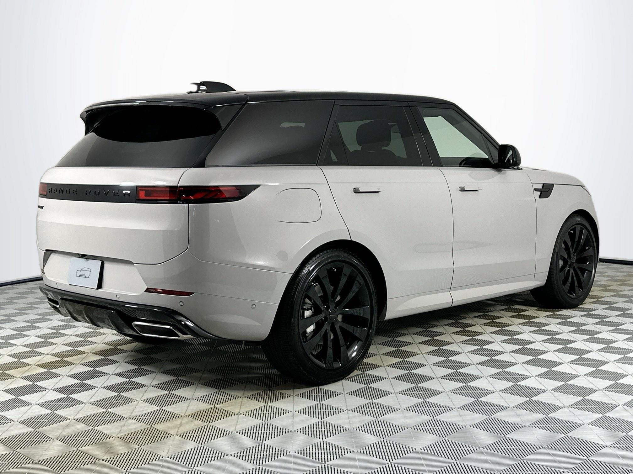 2026 Land Rover Range Rover Sport Dynamic SE