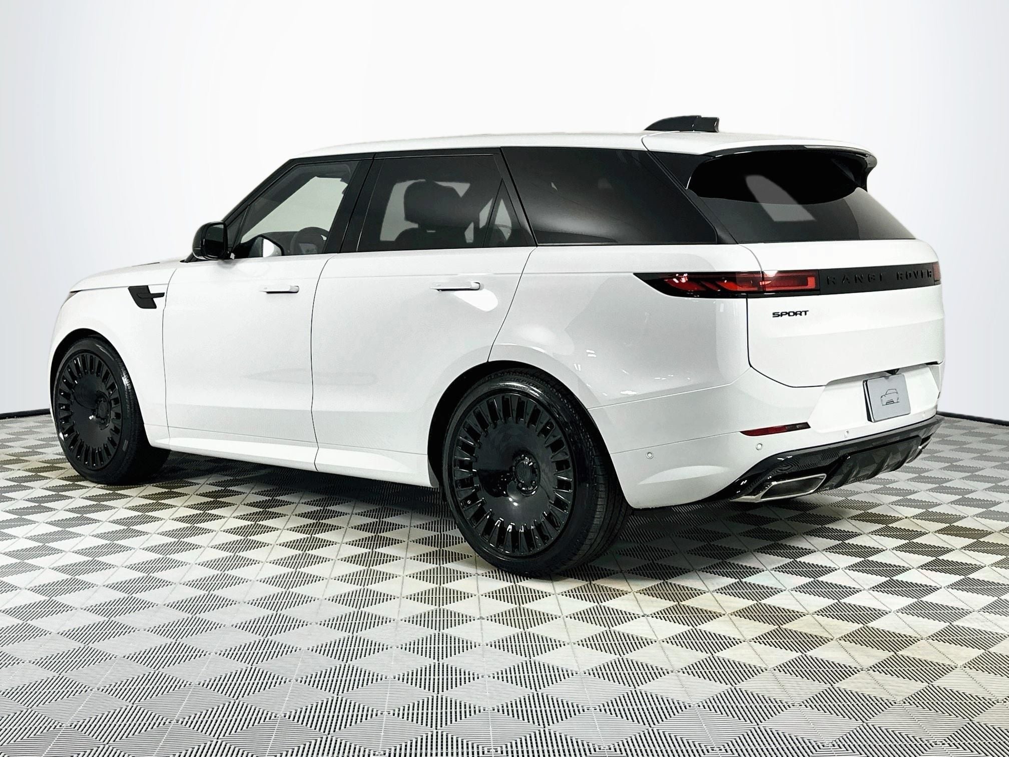 2026 Land Rover Range Rover Sport Dynamic SE