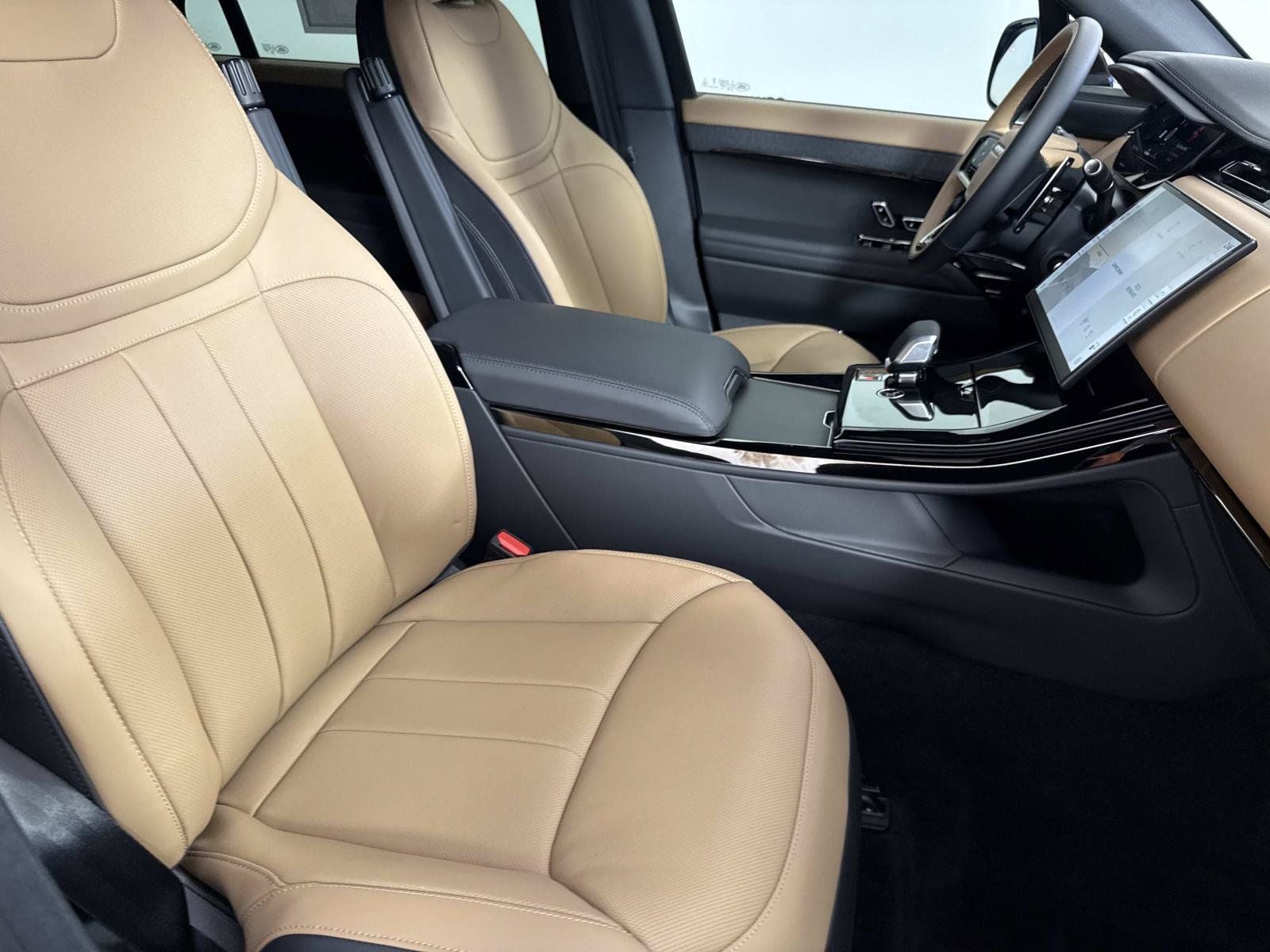 2026 Land Rover Range Rover Sport Dynamic SE