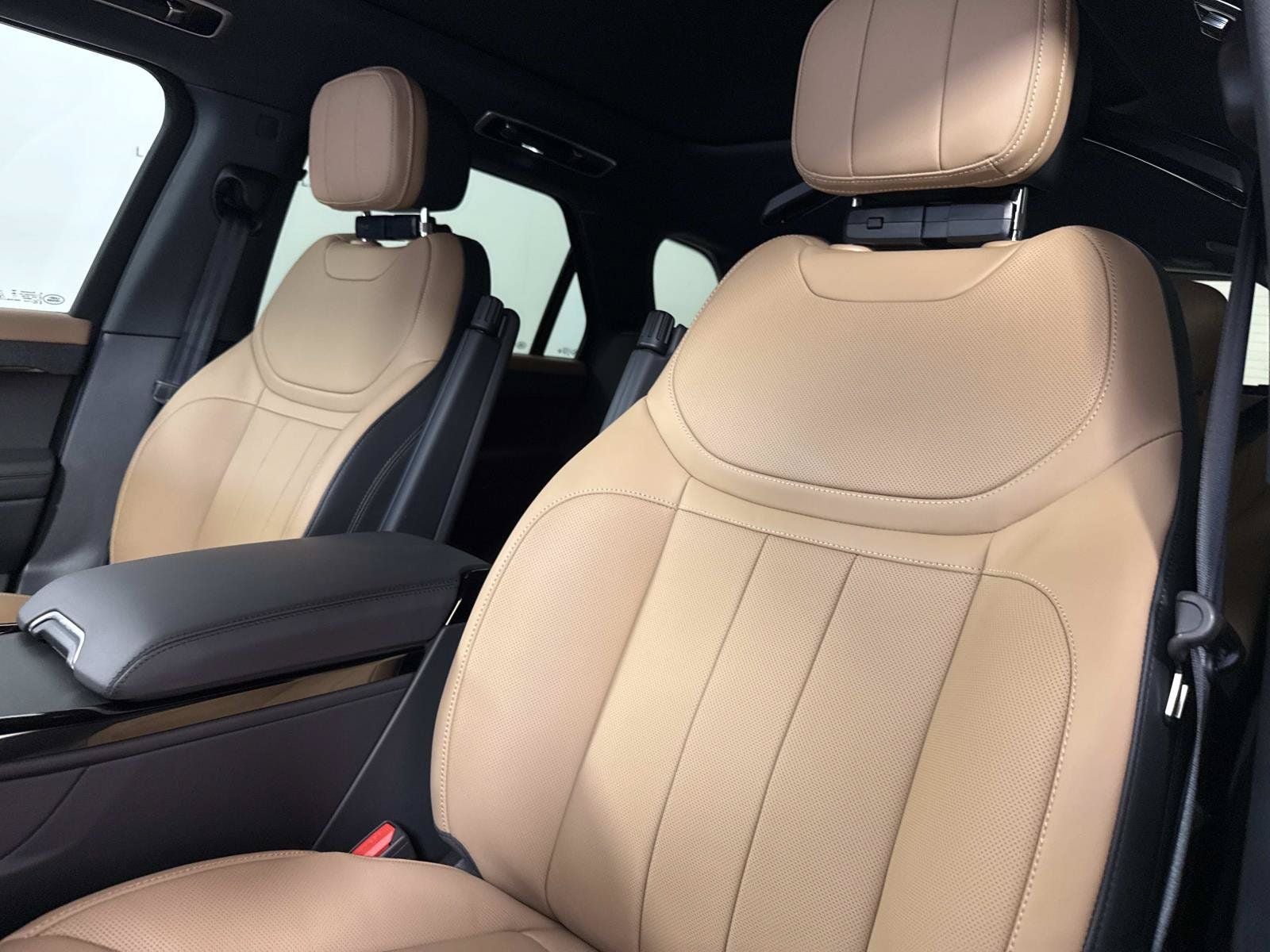 2026 Land Rover Range Rover Sport Dynamic SE