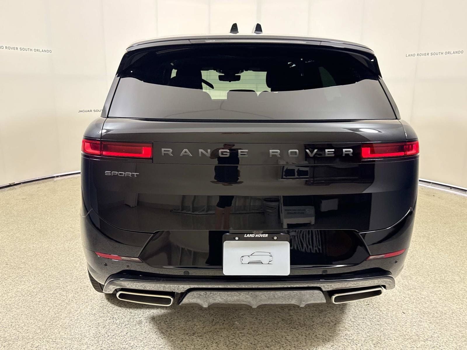 2026 Land Rover Range Rover Sport Dynamic SE