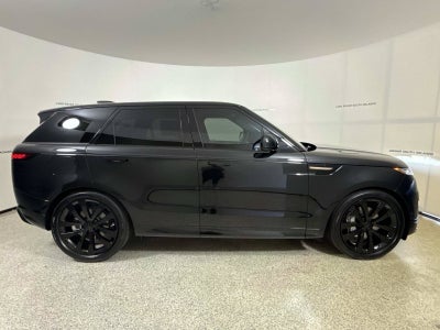 2026 Land Rover Range Rover Sport Dynamic SE