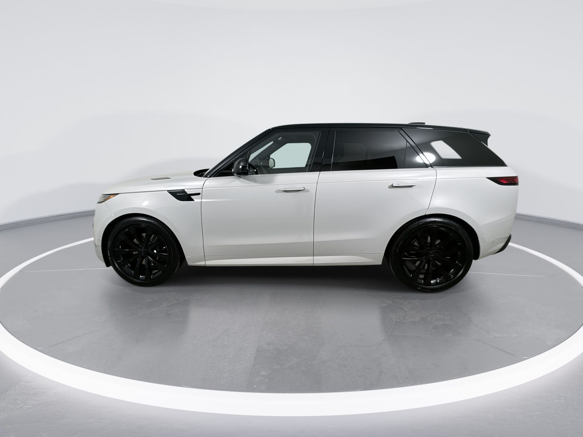 2026 Land Rover Range Rover Sport Dynamic SE