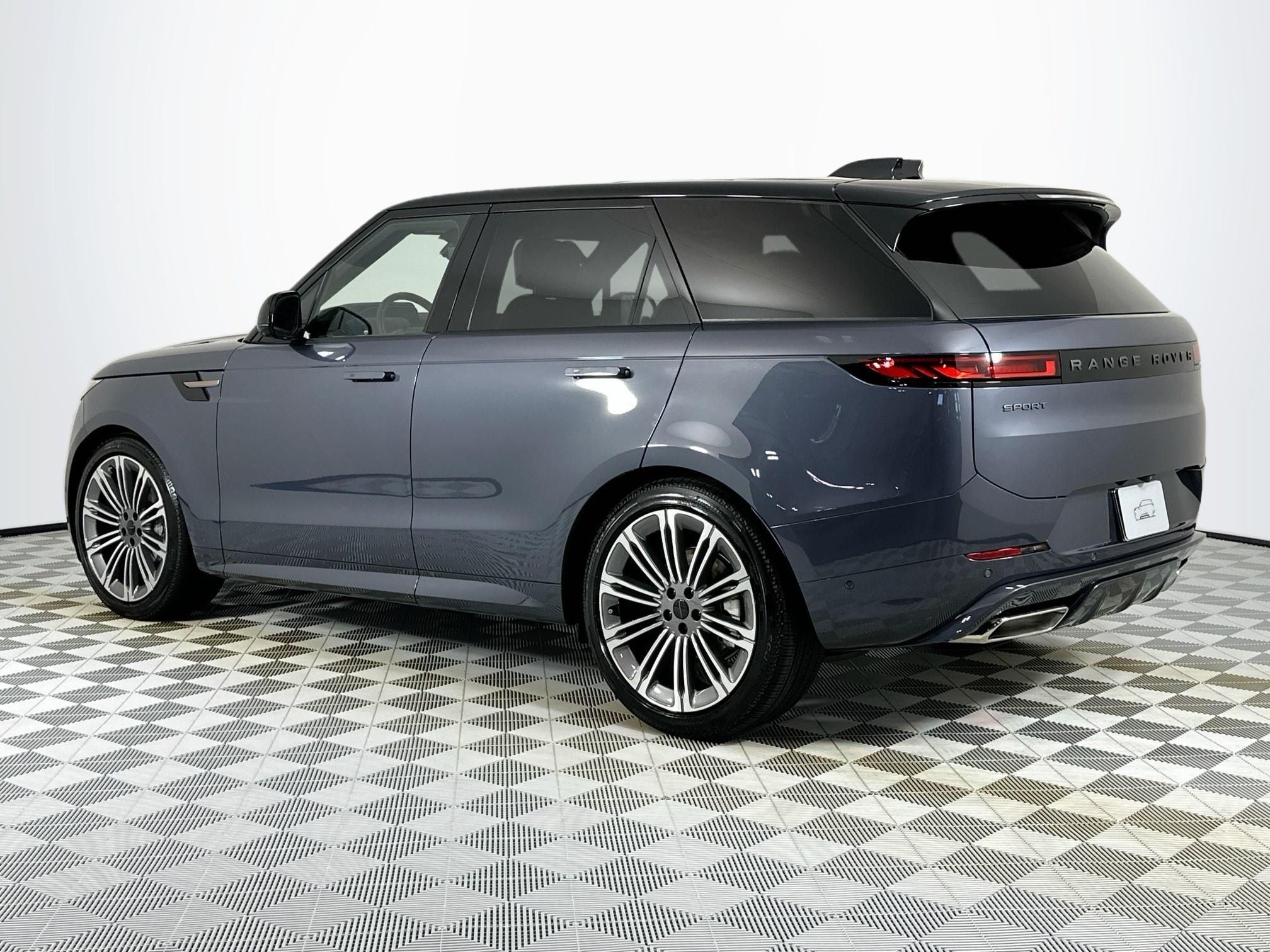2026 Land Rover Range Rover Sport Dynamic SE