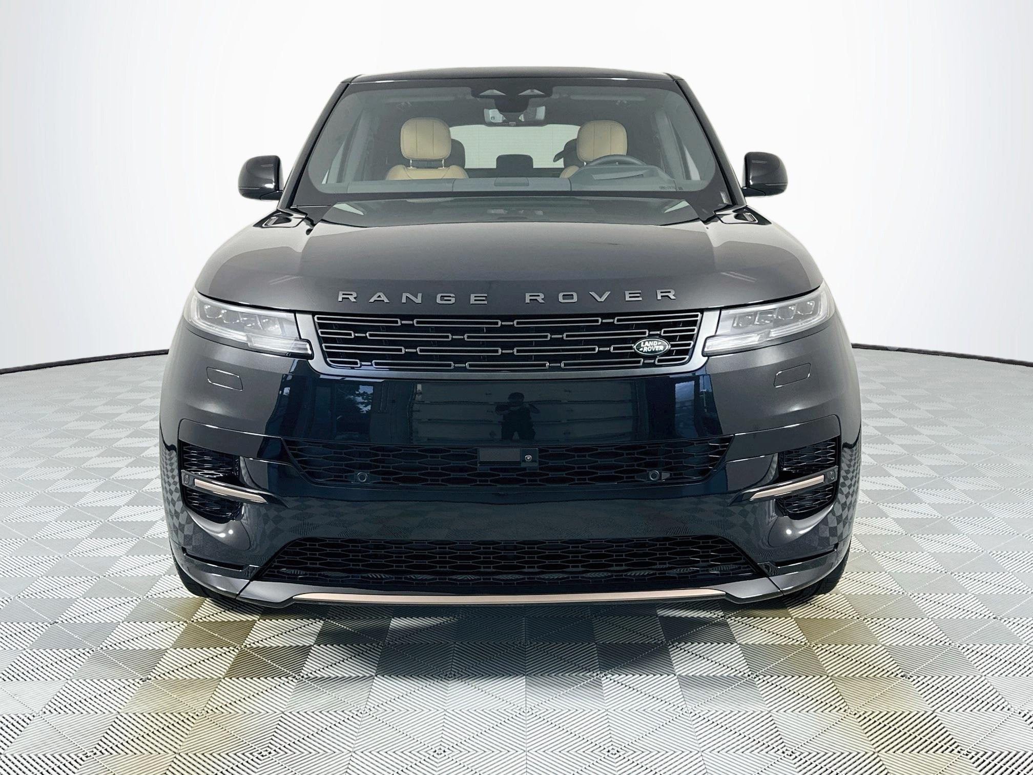 2027 Land Rover Range Rover Sport Dynamic SE