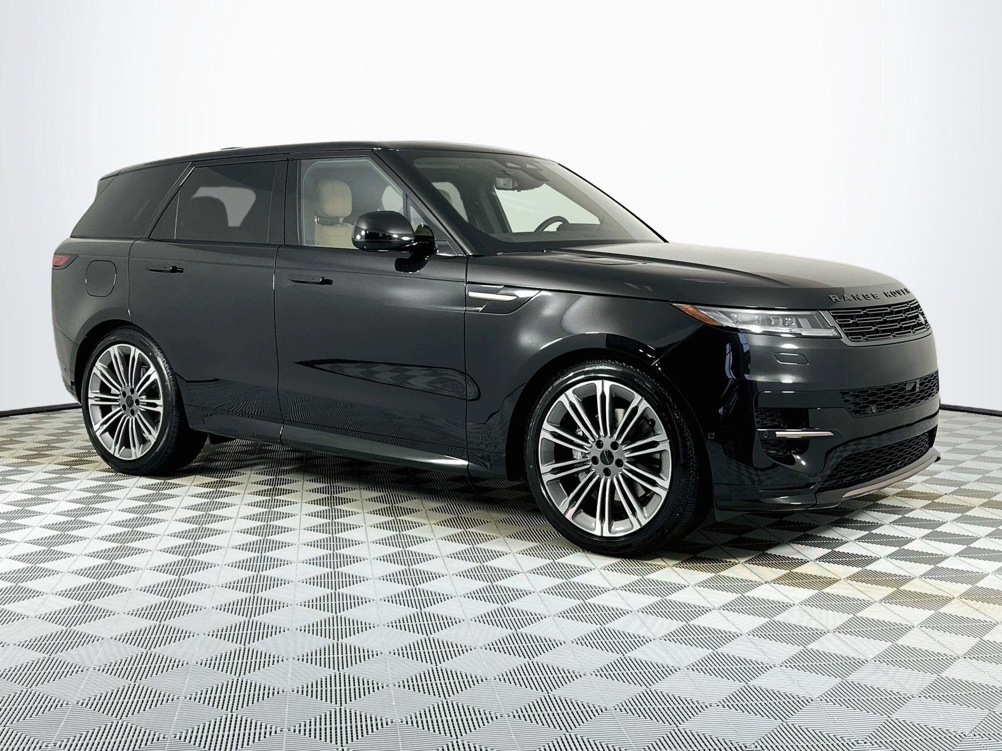 2027 Land Rover Range Rover Sport Dynamic SE