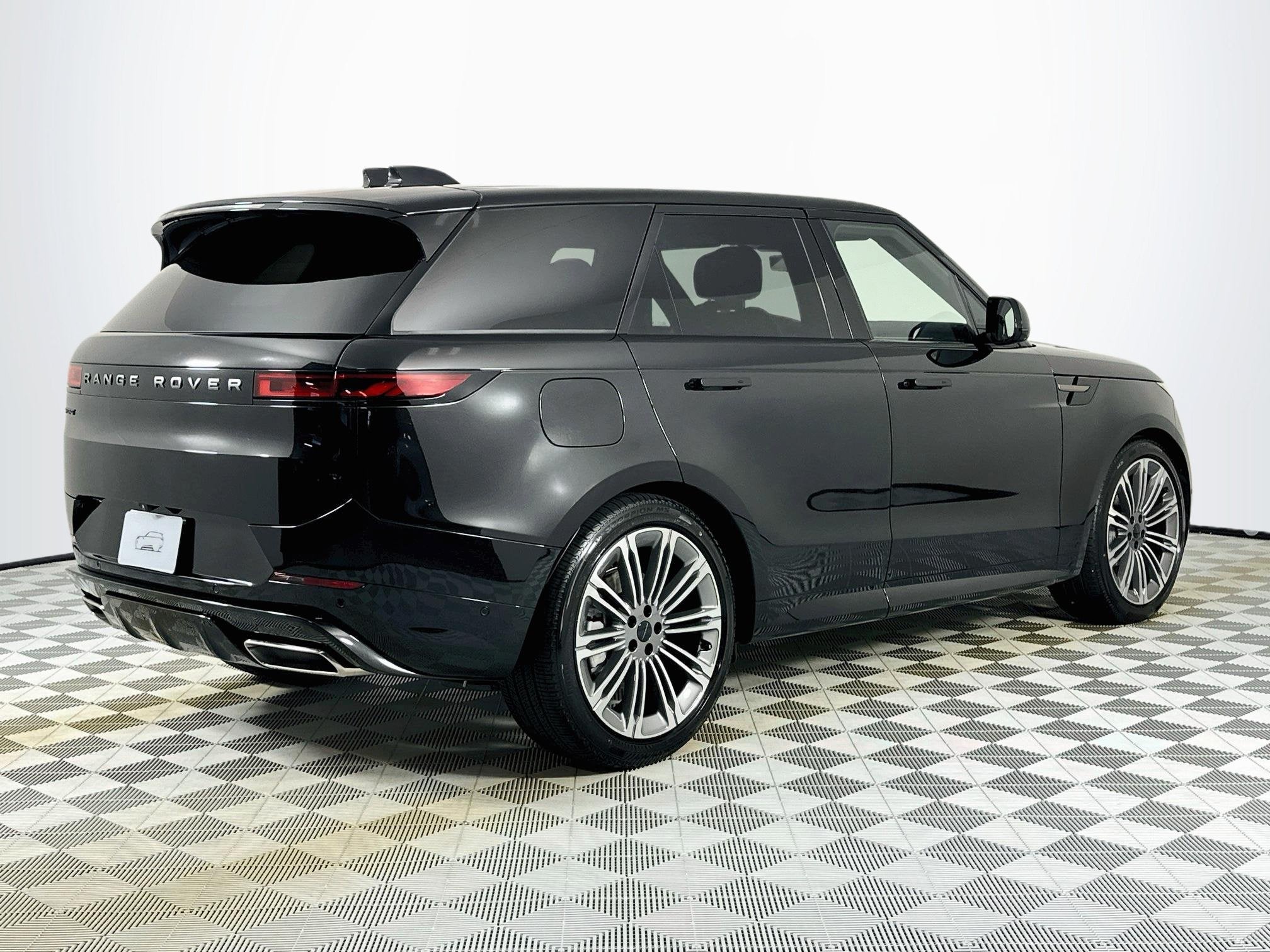 2027 Land Rover Range Rover Sport Dynamic SE
