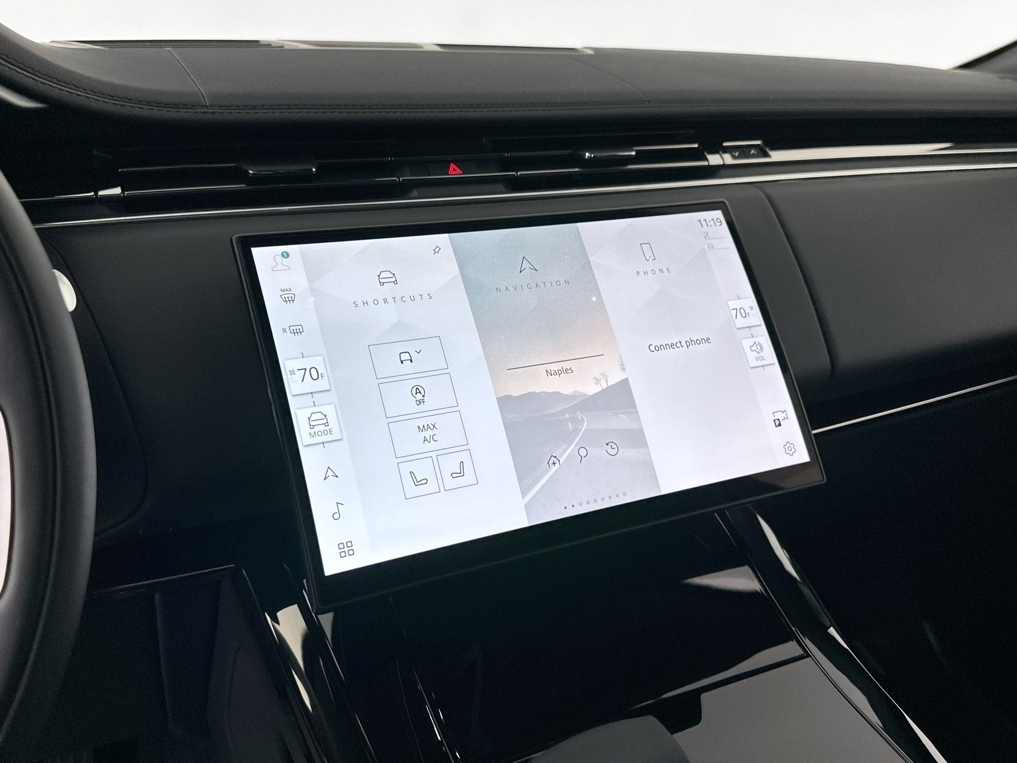 2026 Land Rover Range Rover Sport SE