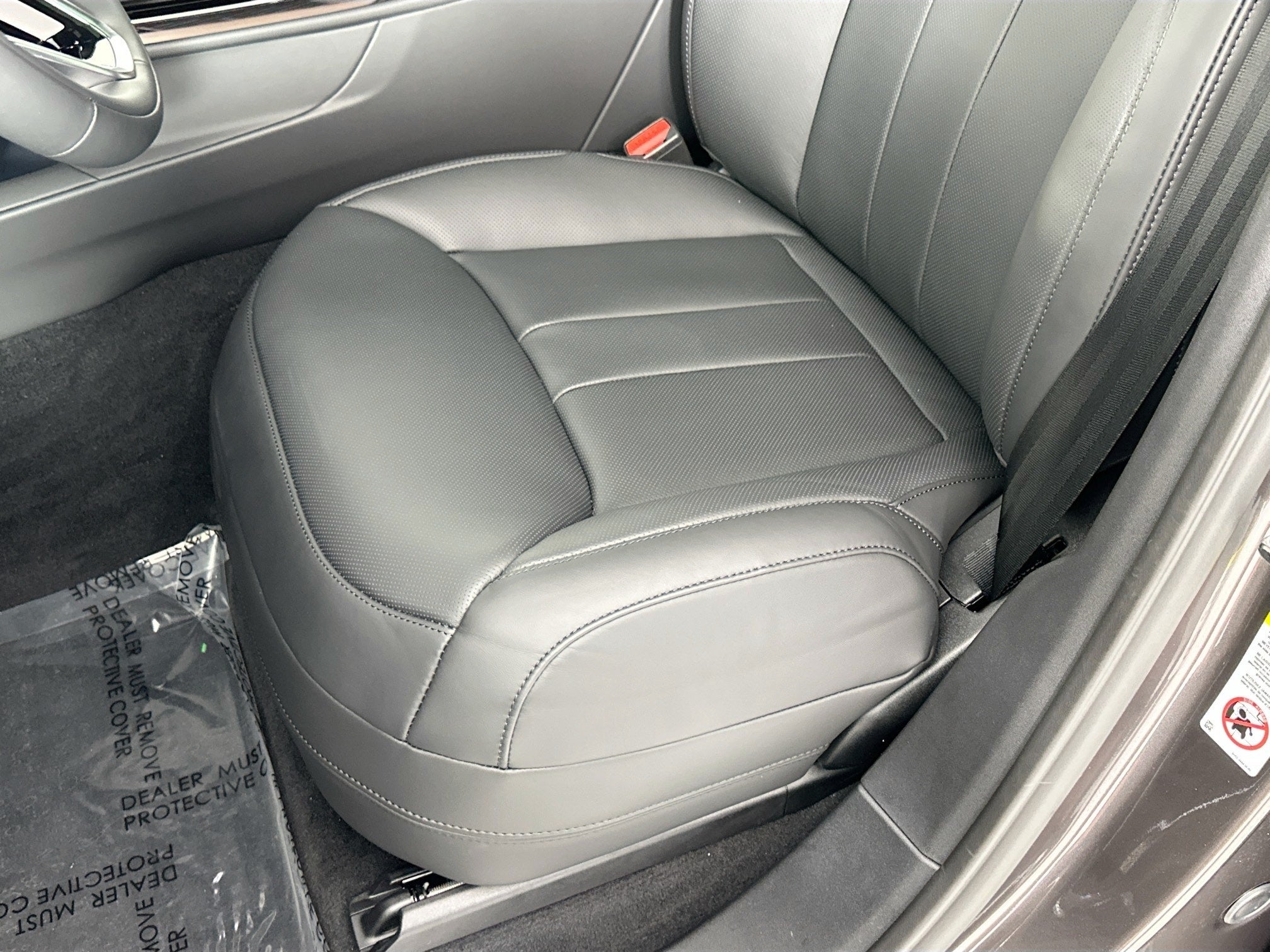 2026 Land Rover Range Rover Sport SE