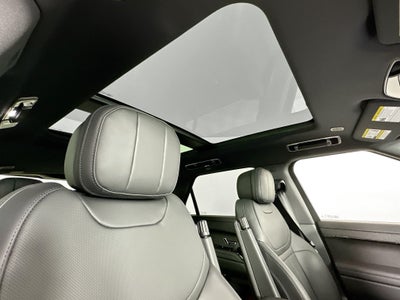 2026 Land Rover Range Rover Sport SE