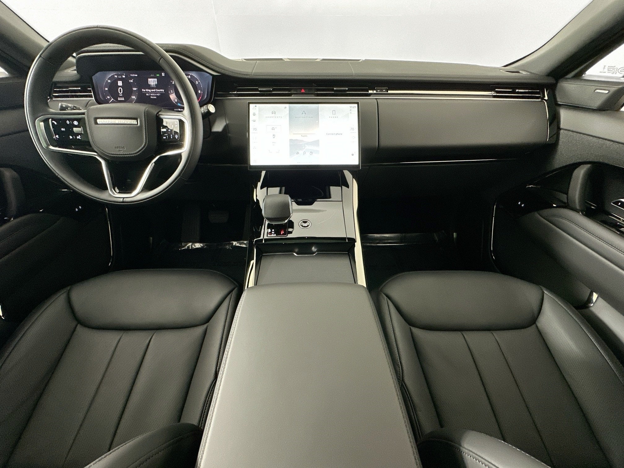 2026 Land Rover Range Rover Sport SE