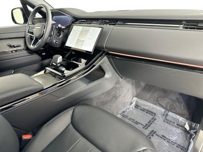 2026 Land Rover Range Rover Sport SE