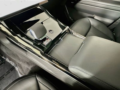 2026 Land Rover Range Rover Sport SE