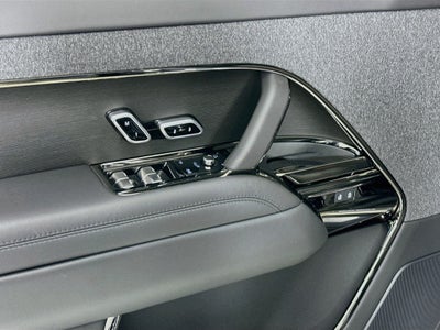 2026 Land Rover Range Rover Sport SE